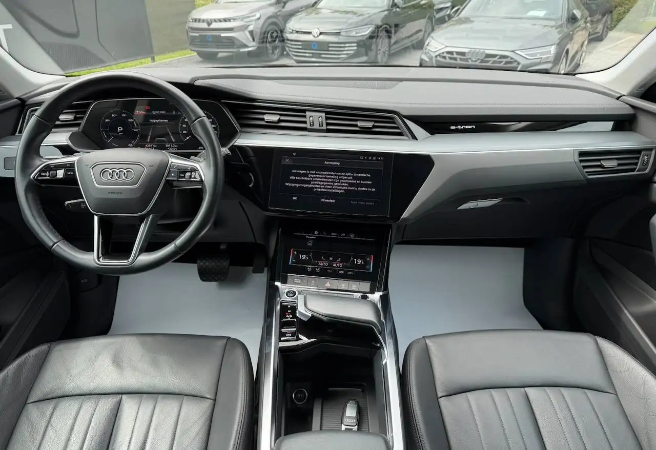 Audi e-tron 95 kWh 55 LEDER QUATTRO S-LINE CAMERA ELEKKOFFER KEYLESS — 8/14