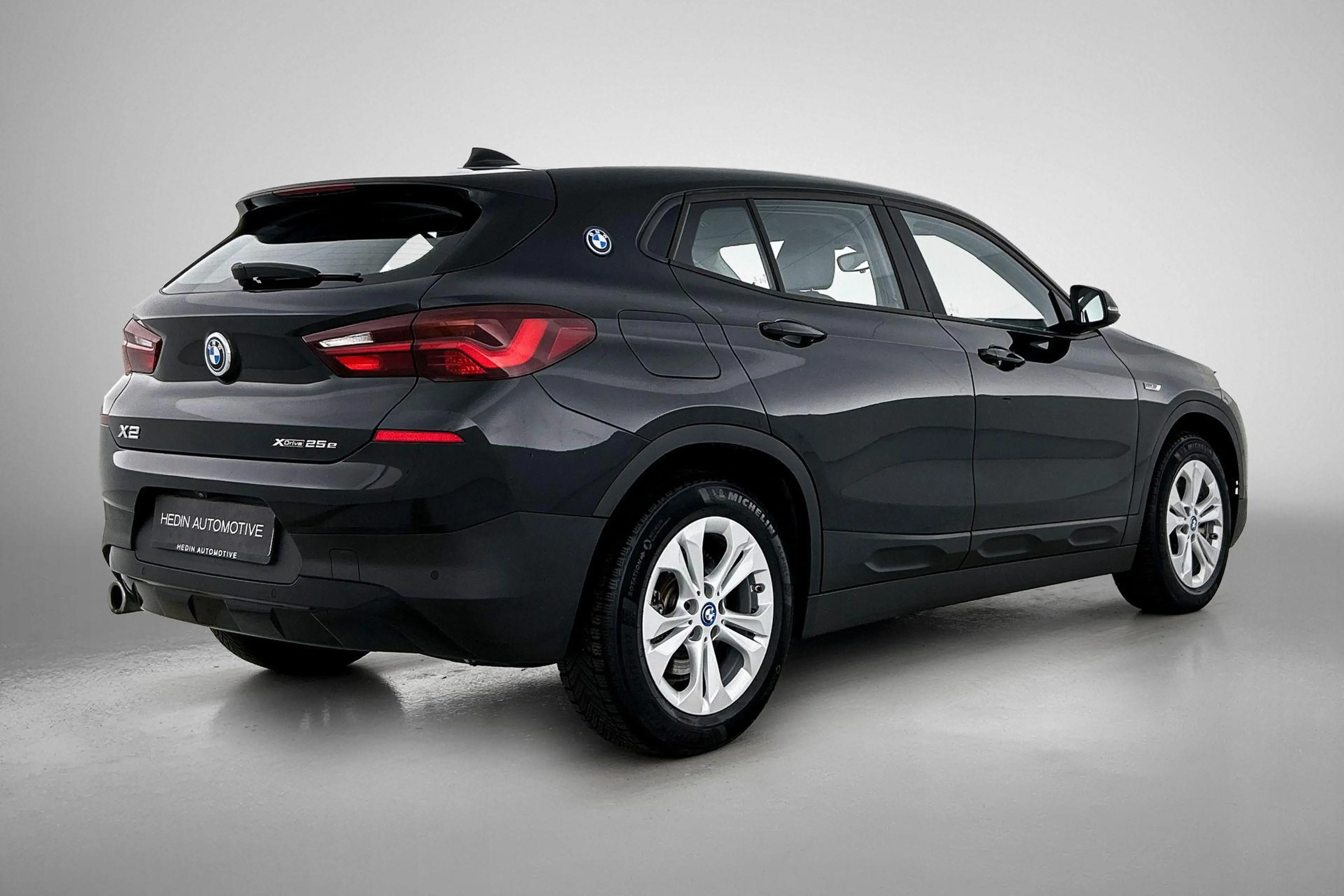 BMW X2 xDrive25e Business Edition Plus | Verwarmbare voor — photo 2