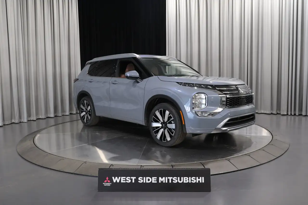 2026 Mitsubishi Outlander