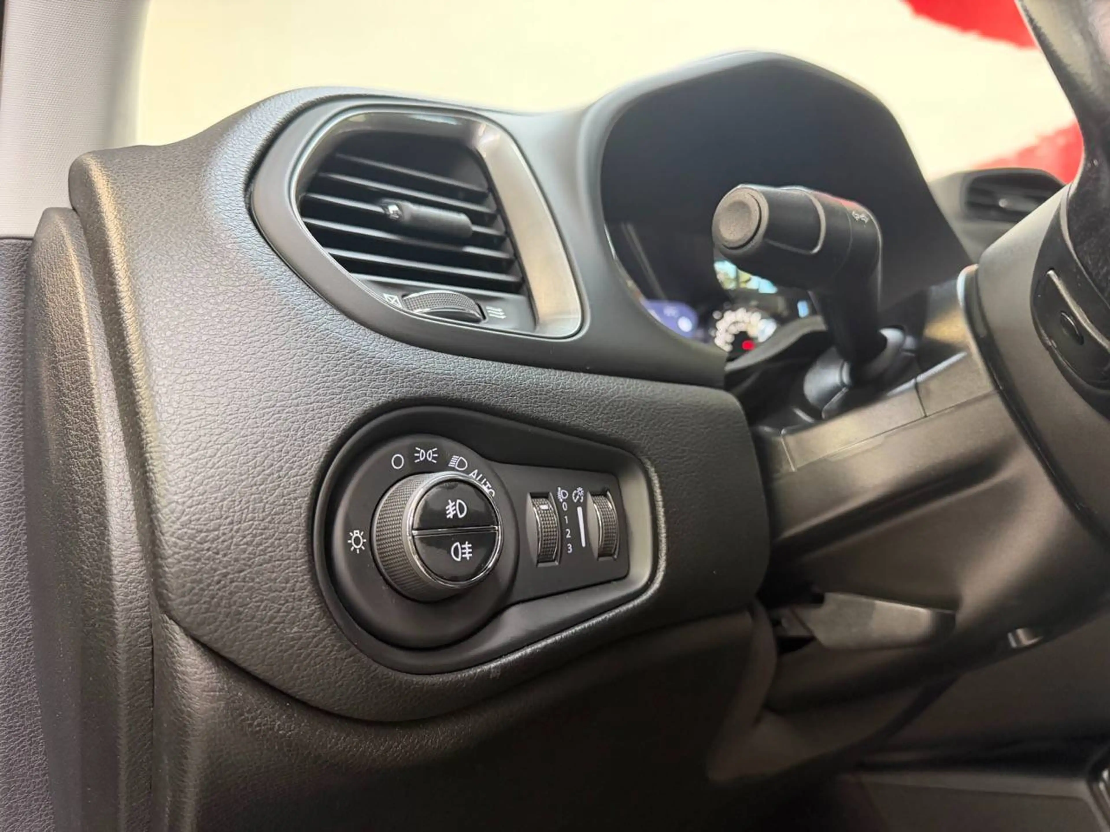 Jeep Renegade Renegade 1.0 — photo 13
