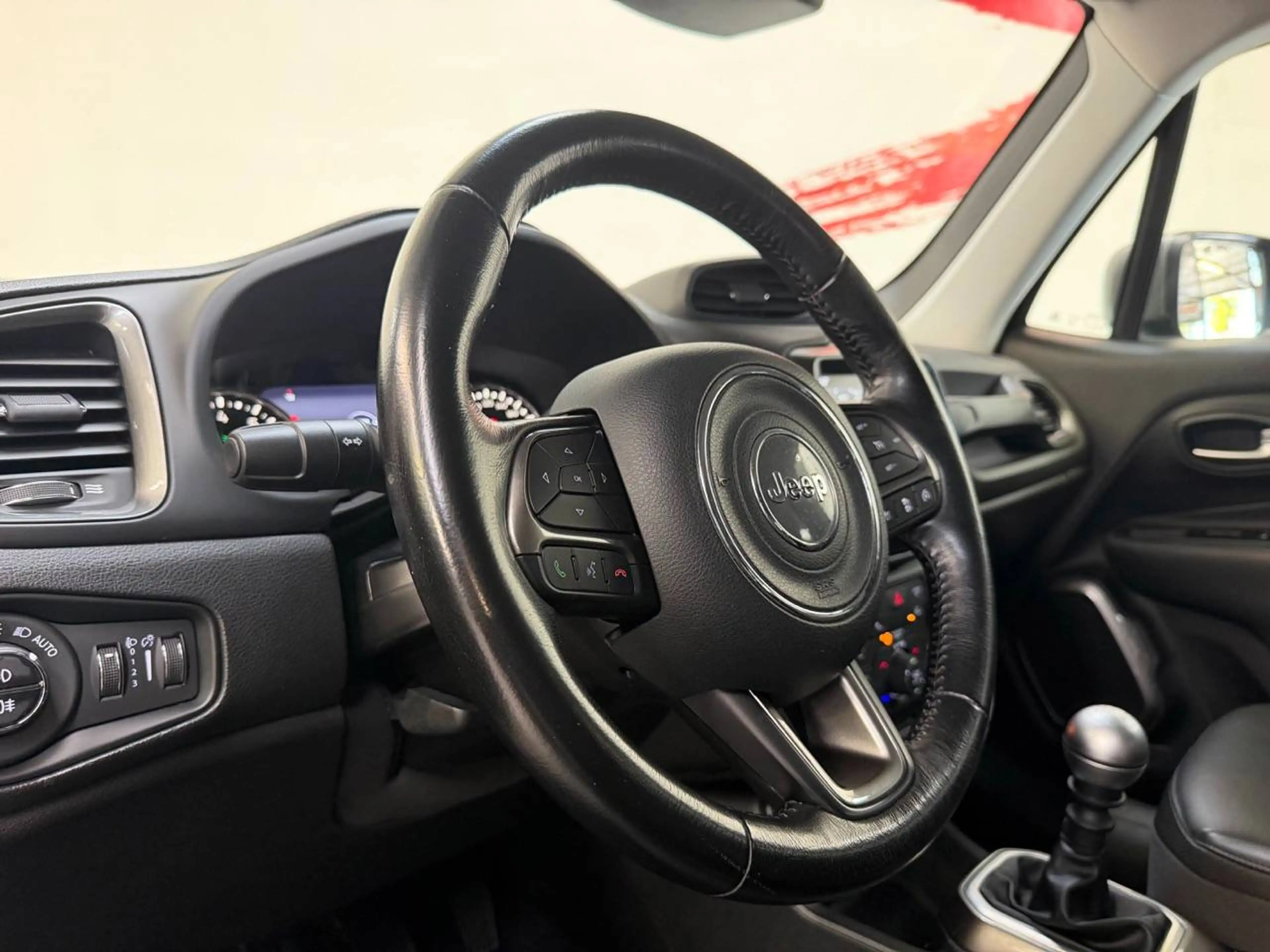 Jeep Renegade Renegade 1.0 — photo 12