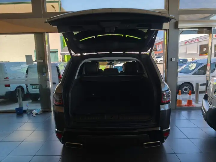Land Rover Range Rover 2019, foto 18