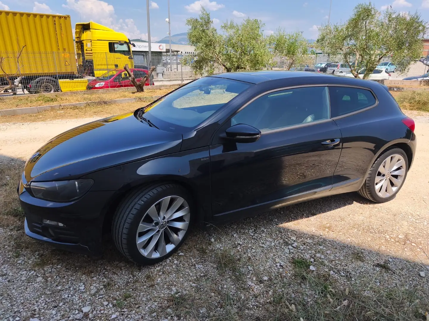 Volkswagen Scirocco 2.0 tdi - 2