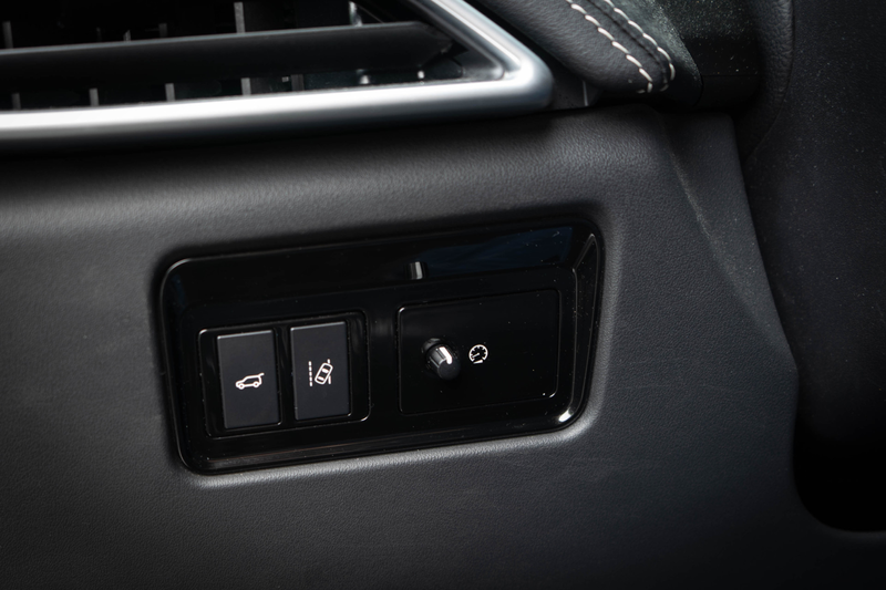 Jaguar F-Pace 2.0 Portfolio AWD 20d R-sport / Leder/ Virtual Coc — photo 16