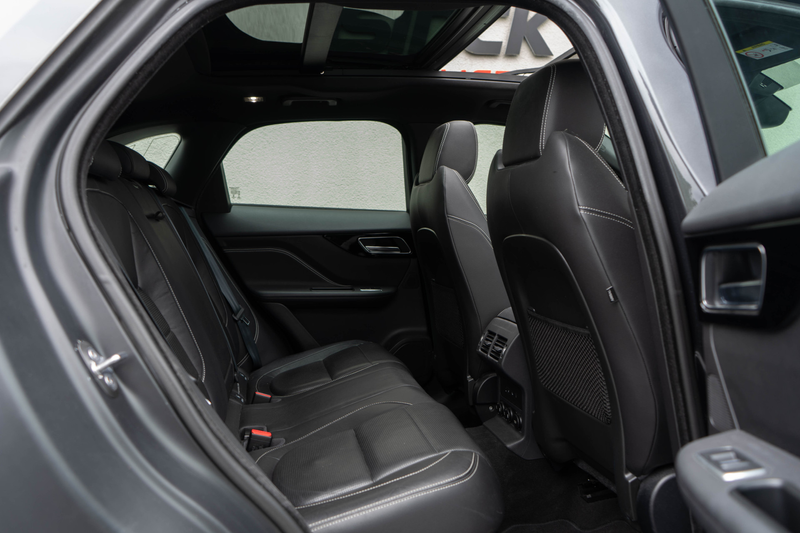 Jaguar F-Pace 2.0 Portfolio AWD 20d R-sport / Leder/ Virtual Coc — photo 7