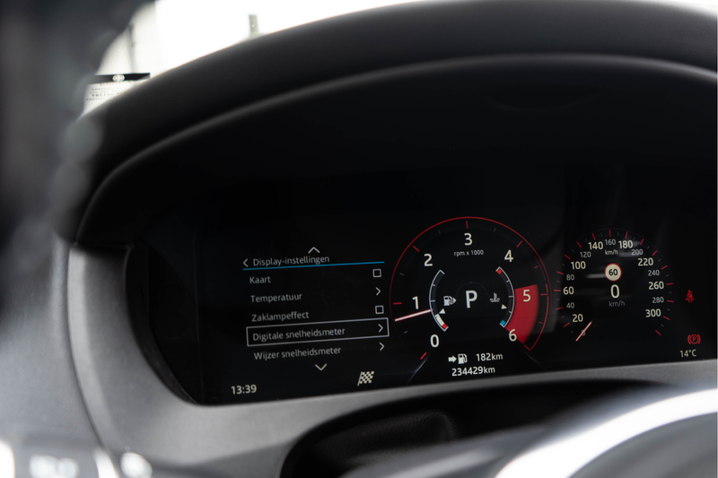 Jaguar F-Pace 2.0 Portfolio AWD 20d R-sport / Leder/ Virtual Coc — photo 13