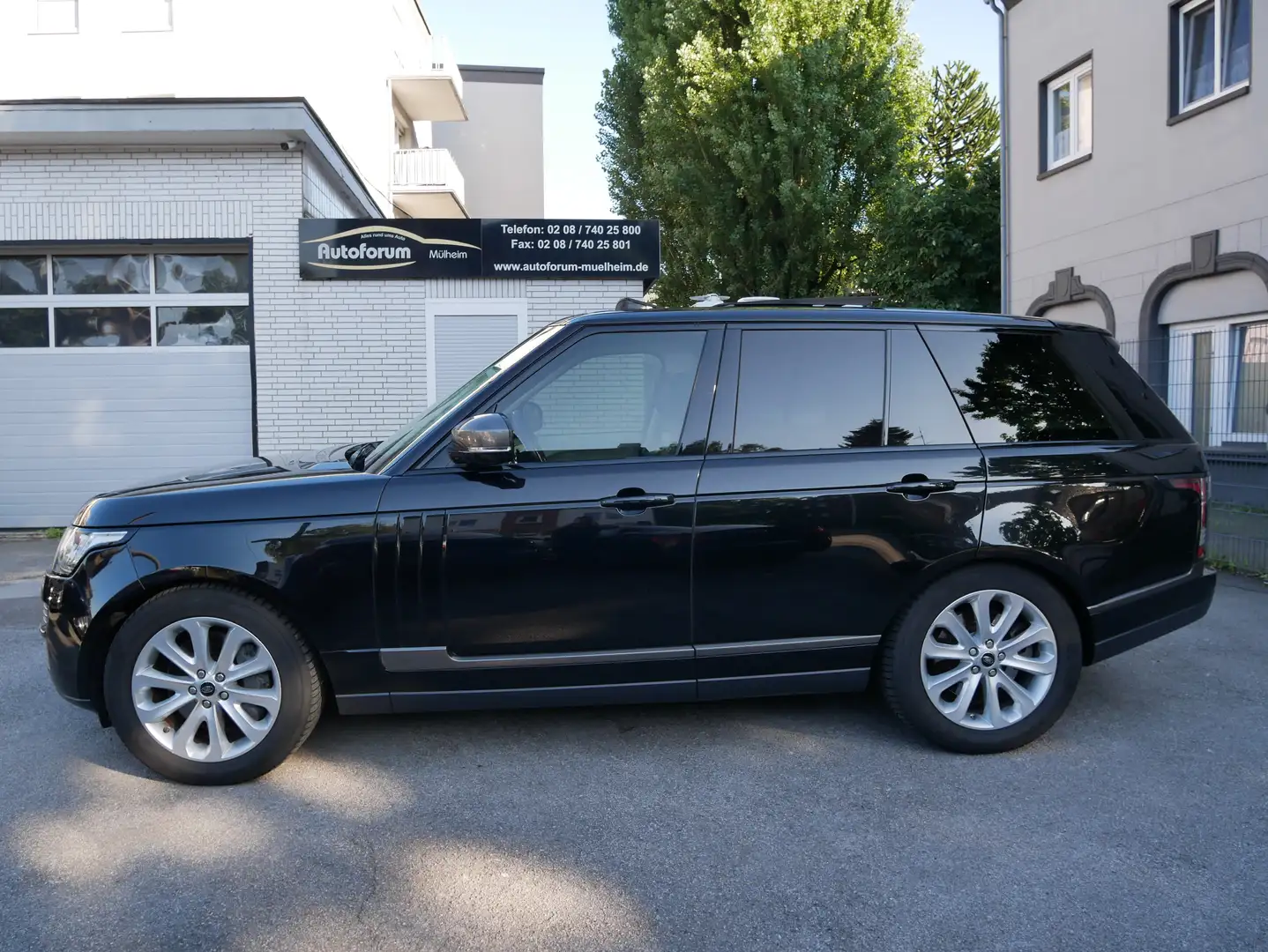 Land Rover Range Rover Vogue Pano KeyGo 360Kam Soft Close Sitzklima Leder Schwarz - 2