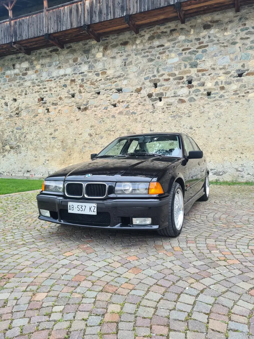 BMW 318 318i Negro - 2