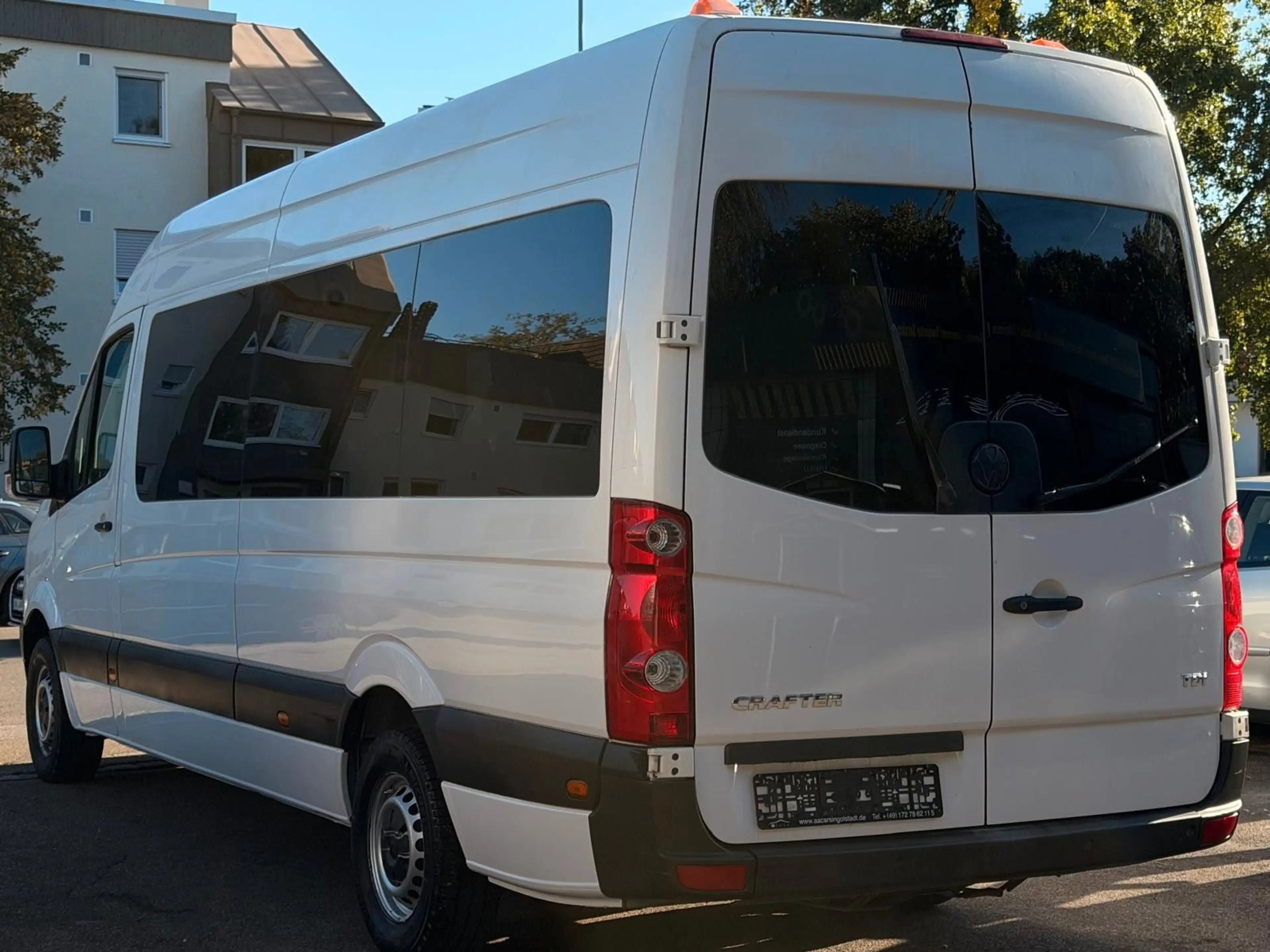 Volkswagen Crafter 6-sitzer 35 L3H2 lang rollstuhl klima — photo 4