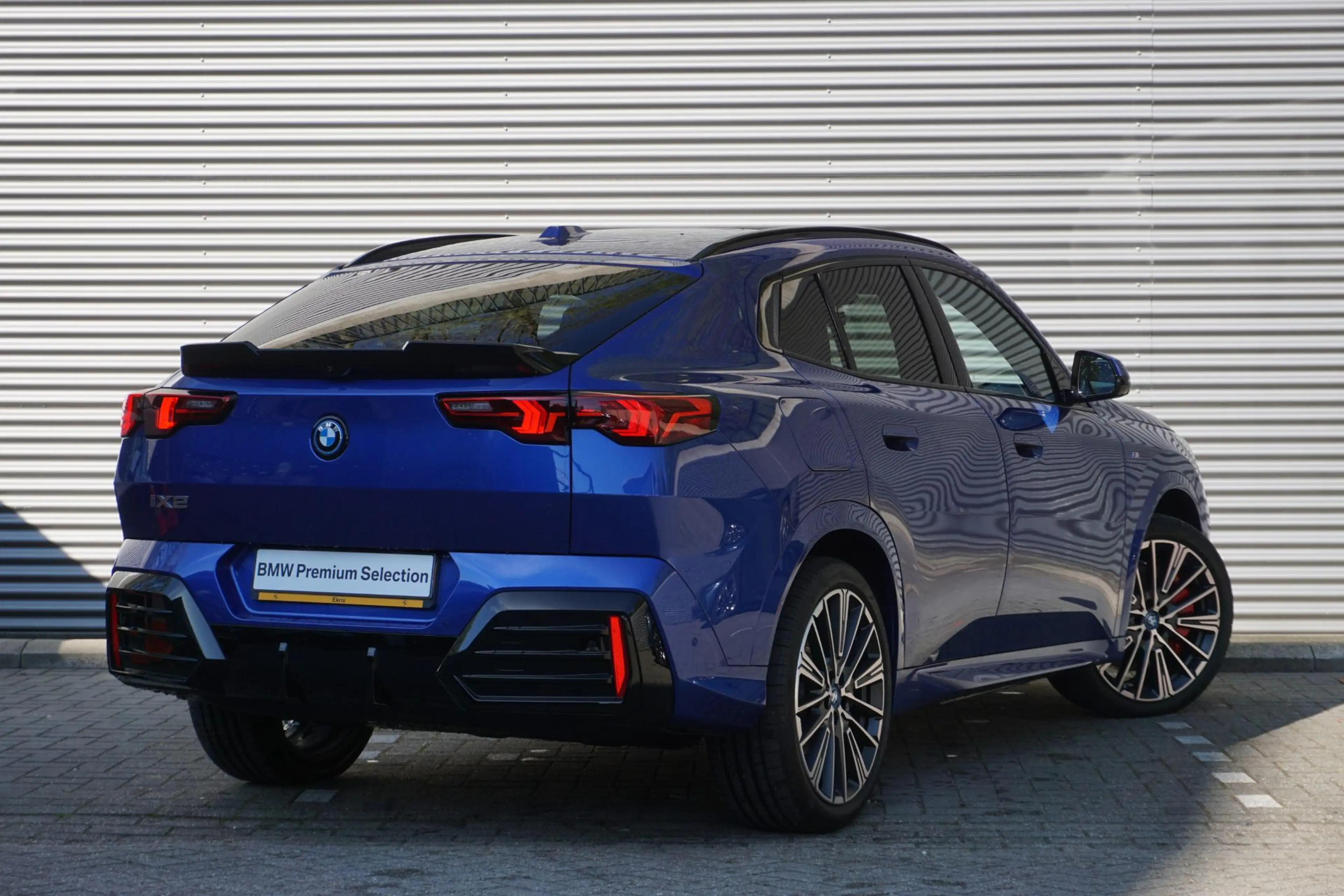 BMW iX2 xDrive30 M Sportpakket Pro | Innovation Pack | Com — photo 2
