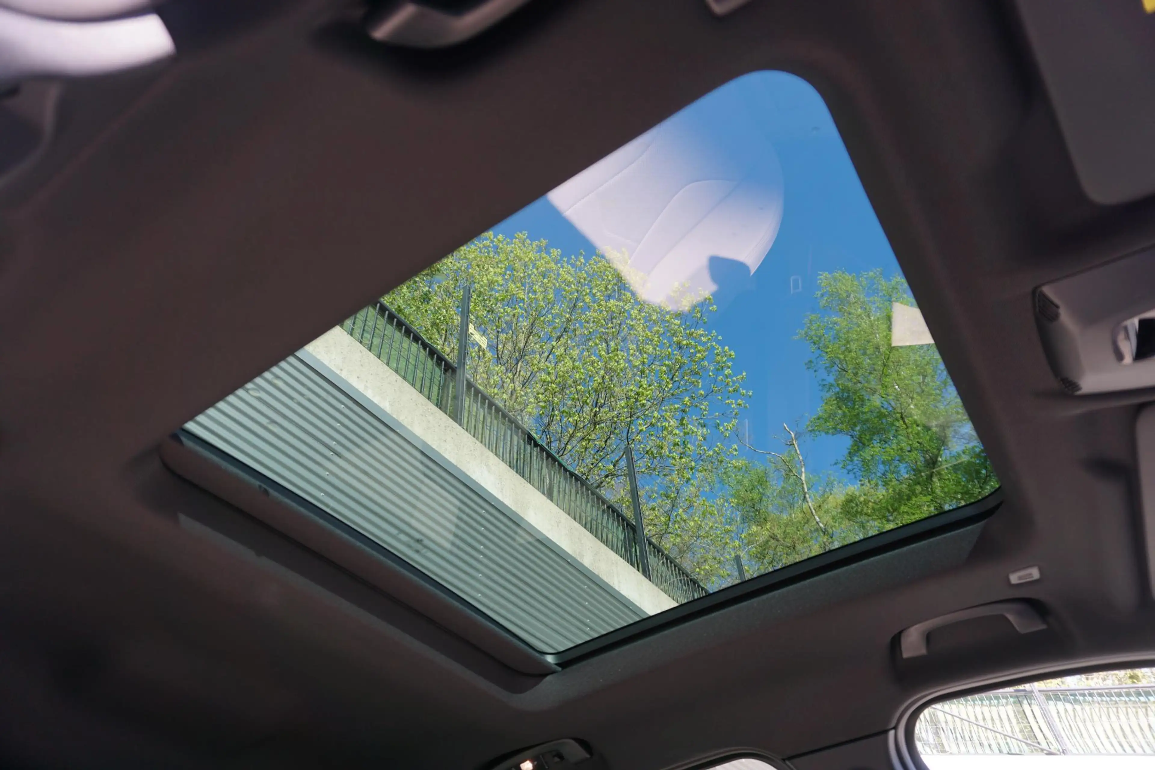 BMW iX2 xDrive30 M Sportpakket Pro | Innovation Pack | Com — photo 14