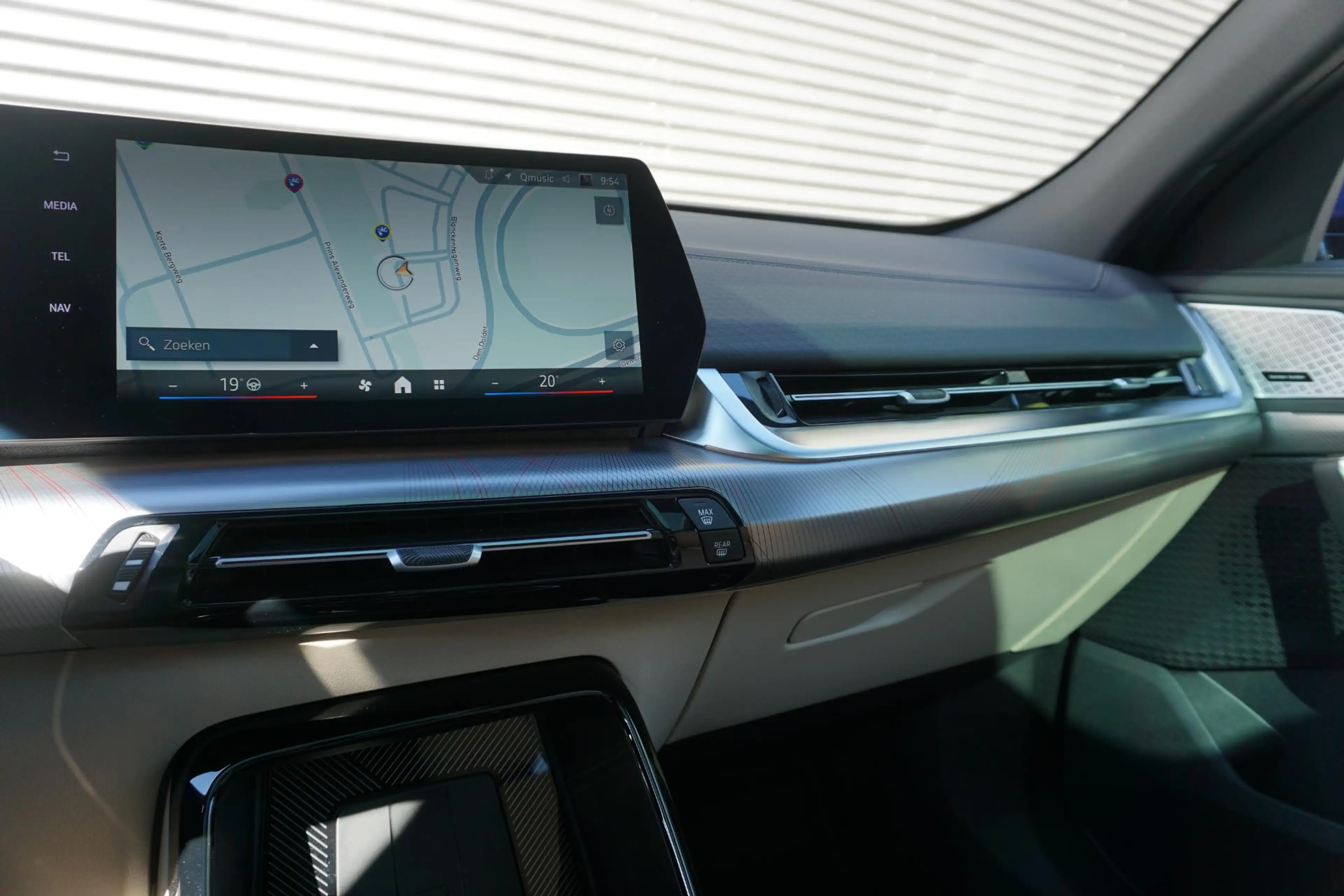 BMW iX2 xDrive30 M Sportpakket Pro | Innovation Pack | Com — photo 11