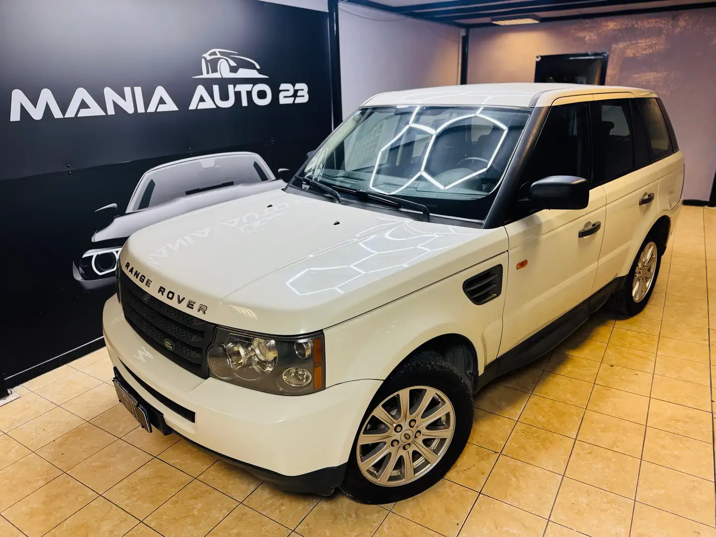 Land Rover Range Rover Sport Range Rover Sport 2.7 tdV6 SE auto Bianco - 2