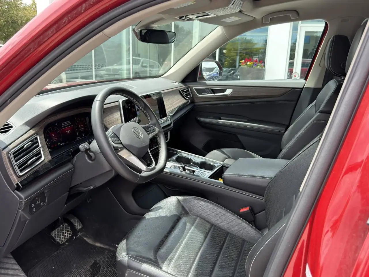 Volkswagen Atlas снимка Volkswagen Atlas