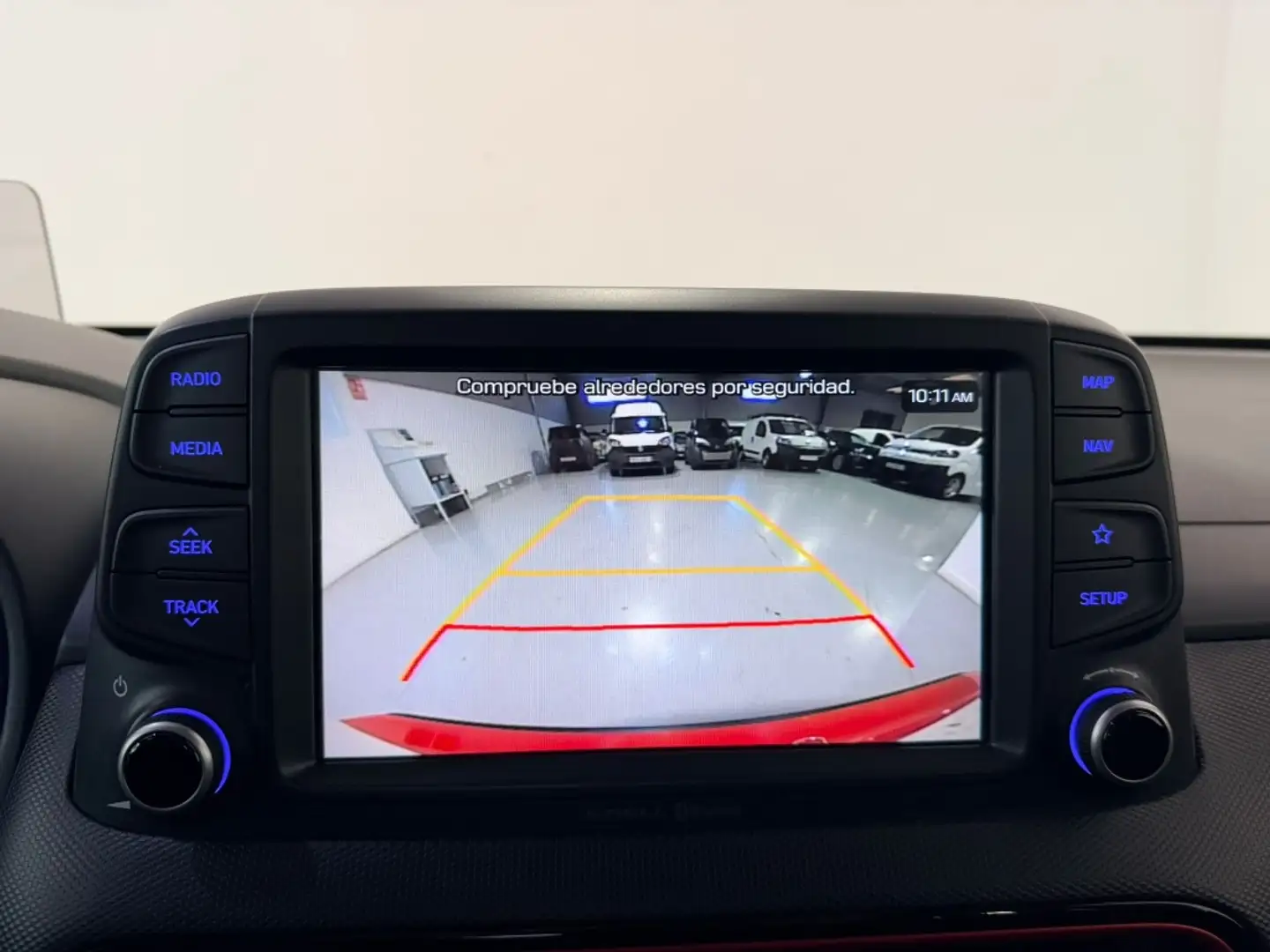 Hyundai KONA 1.0 TGDI Essence 4x2 Rouge - 2