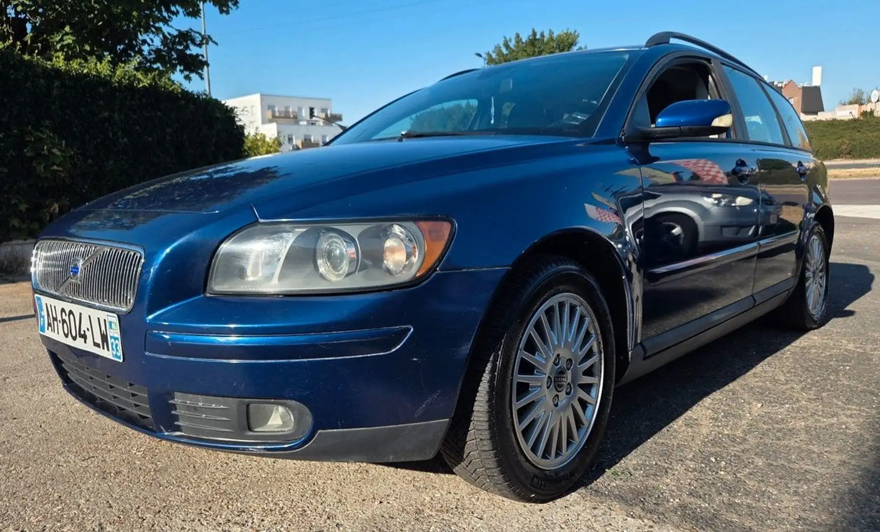 Volvo V50 D5 2.4 i Geartronic 180 cv Boîte auto Blau - 1