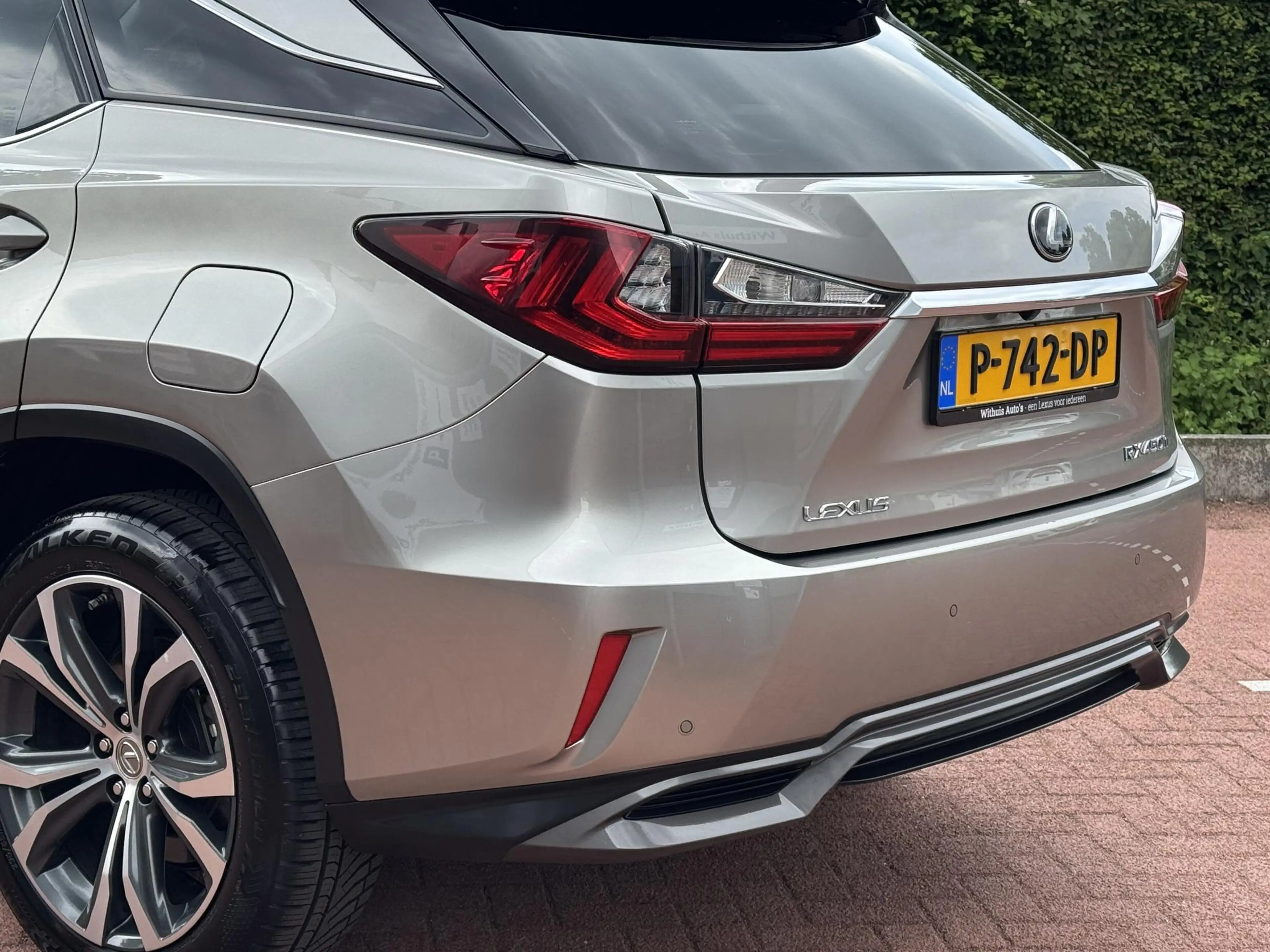 Lexus RX 450h 4WD AppleCarplay Pano (Red Carpet tot 2-2027) — photo 10