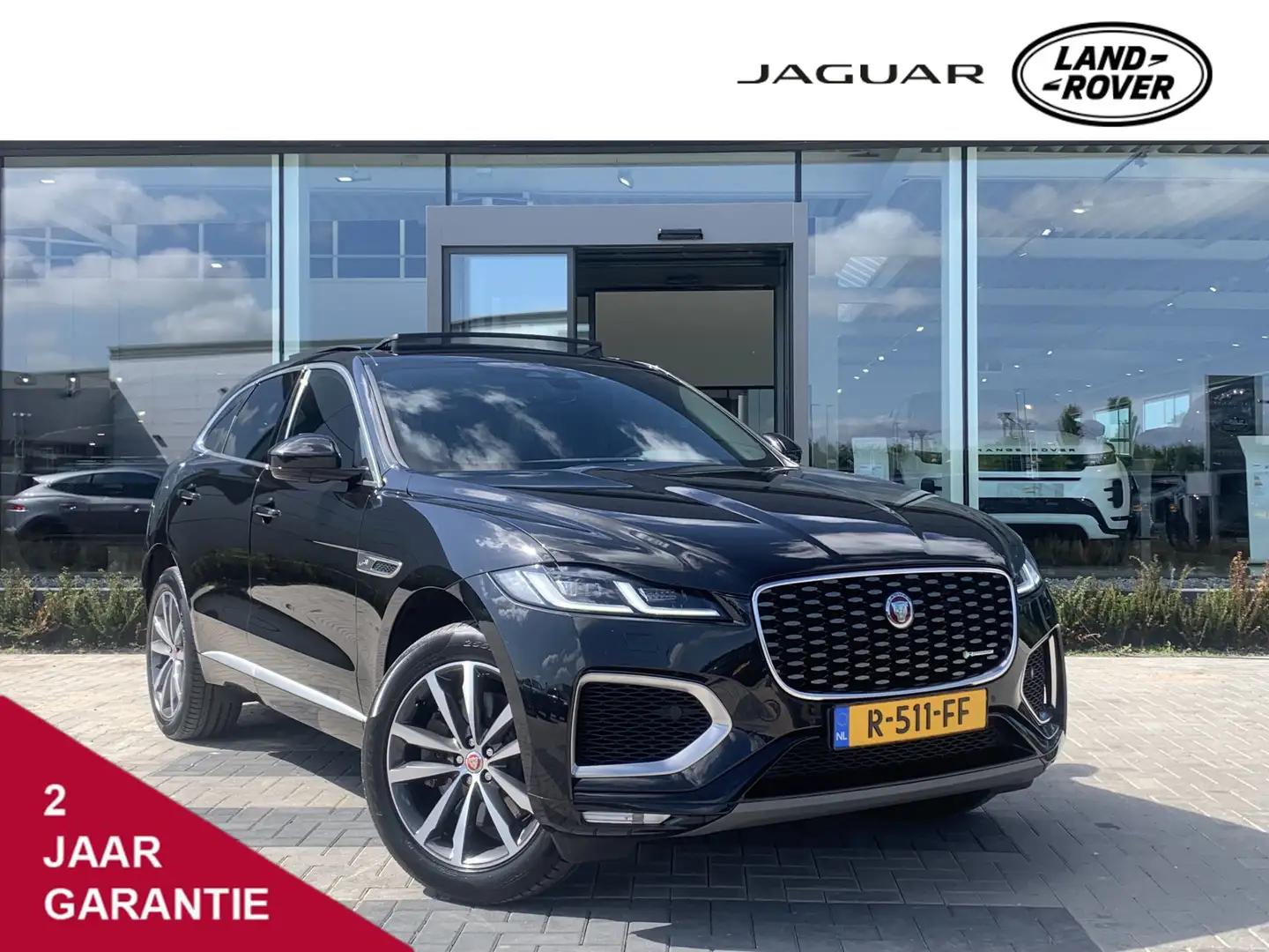 Jaguar F-Pace 2.0 P400e PHEV R-Dynamic SE Panorama Dak | 20"Lm v Zwart - 1