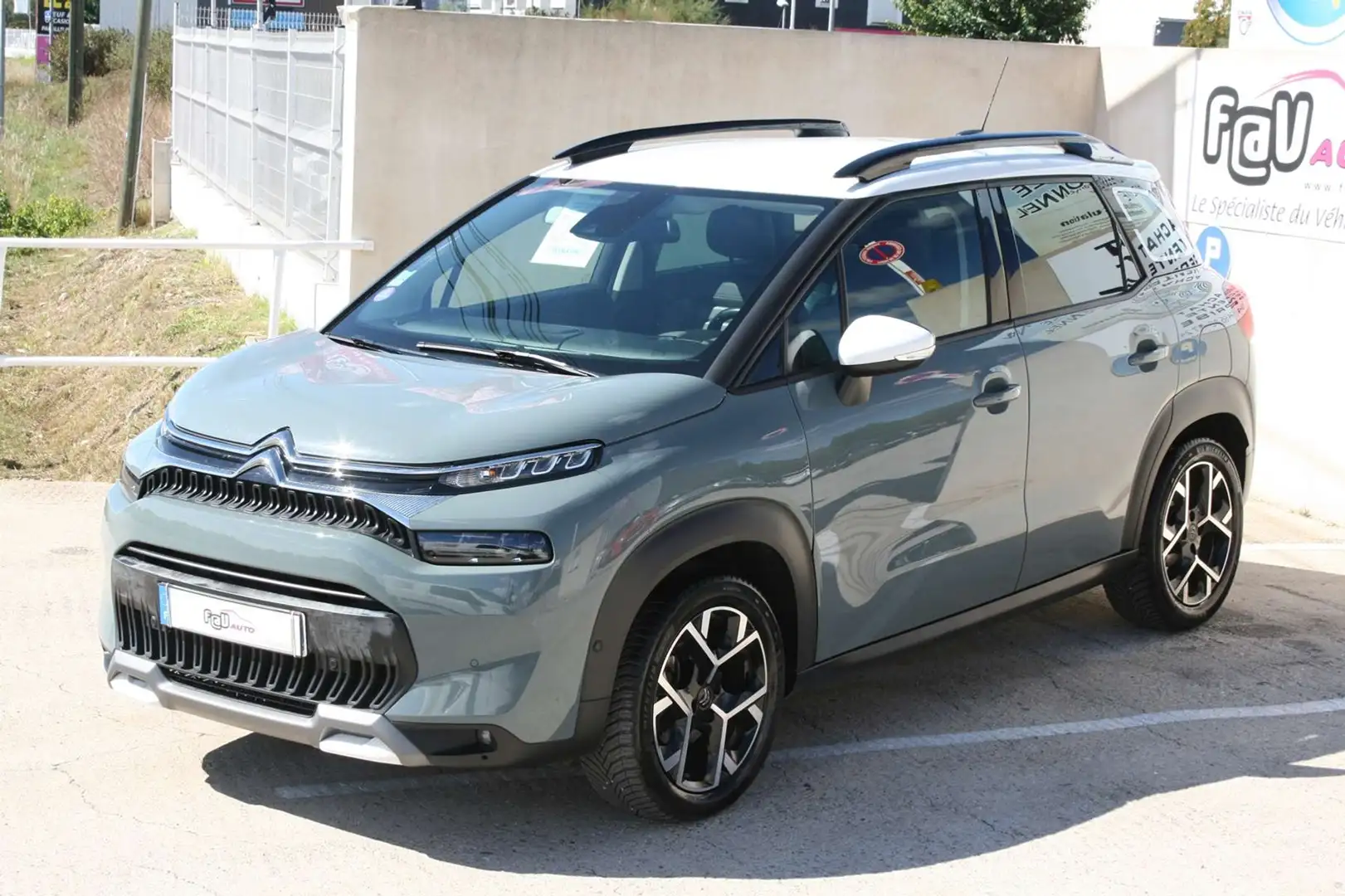 Citroen C3 Aircross PURETECH 130CH S\u0026S C-SERIES EAT6 Grigio - 2