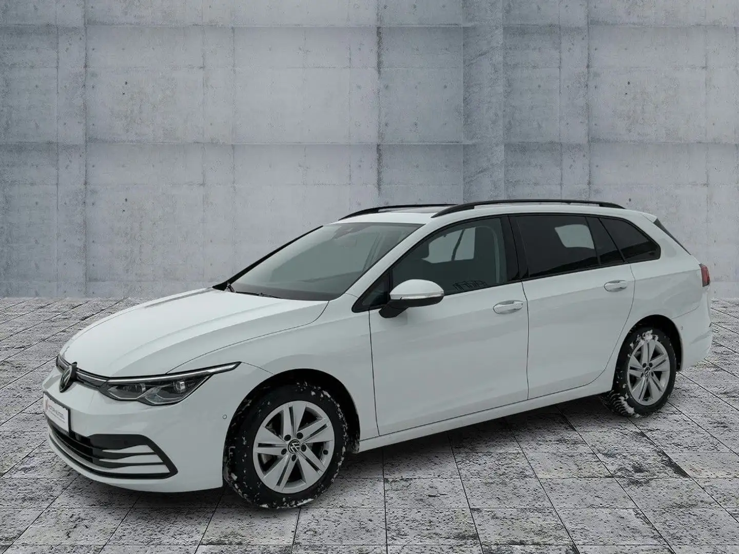 Volkswagen Golf Variant Golf VIII Variant 1.5 eTSI DSG IQ+NAVI+AHK+PANO Weiß - 2