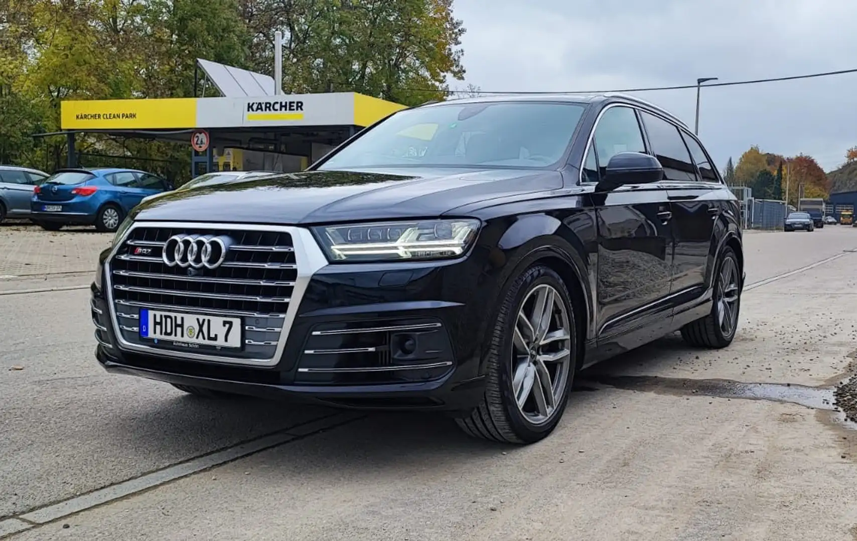 Audi SQ7 Panorama, ACC, BOSE, Standheizung, AHK Schwarz - 1