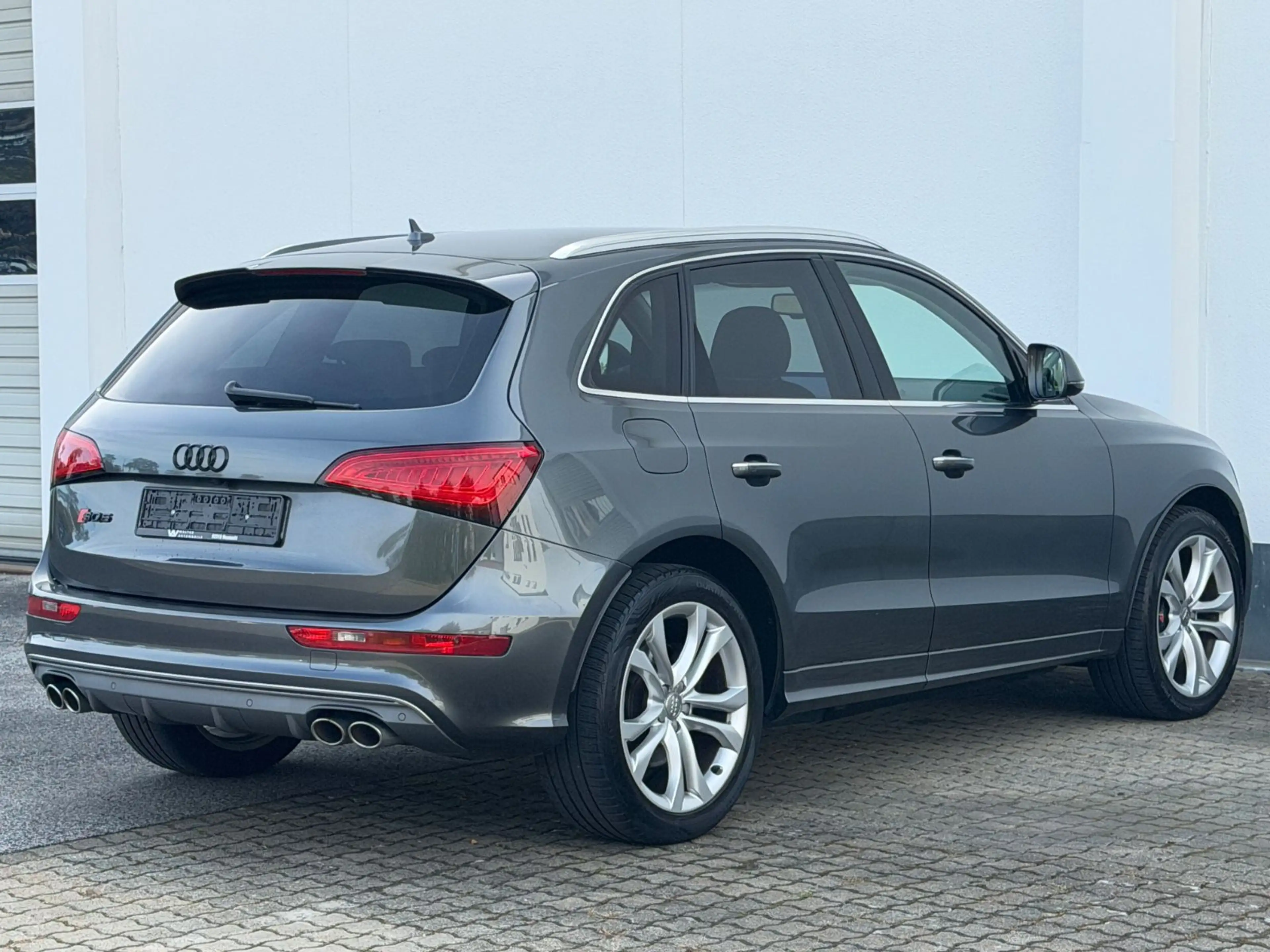 Audi SQ5 3.0 TDI competition quattro — photo 10