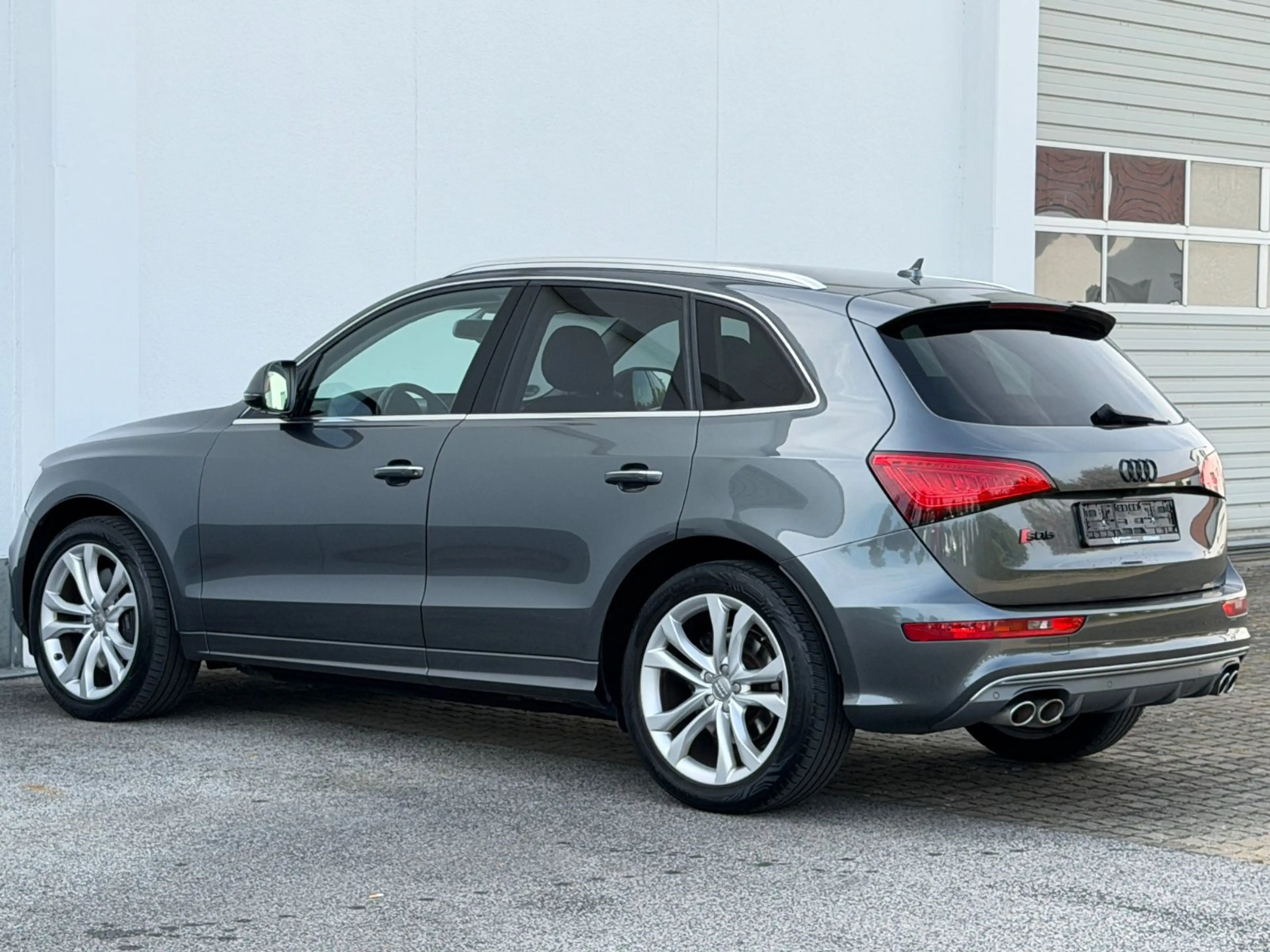Audi SQ5 3.0 TDI competition quattro — photo 7