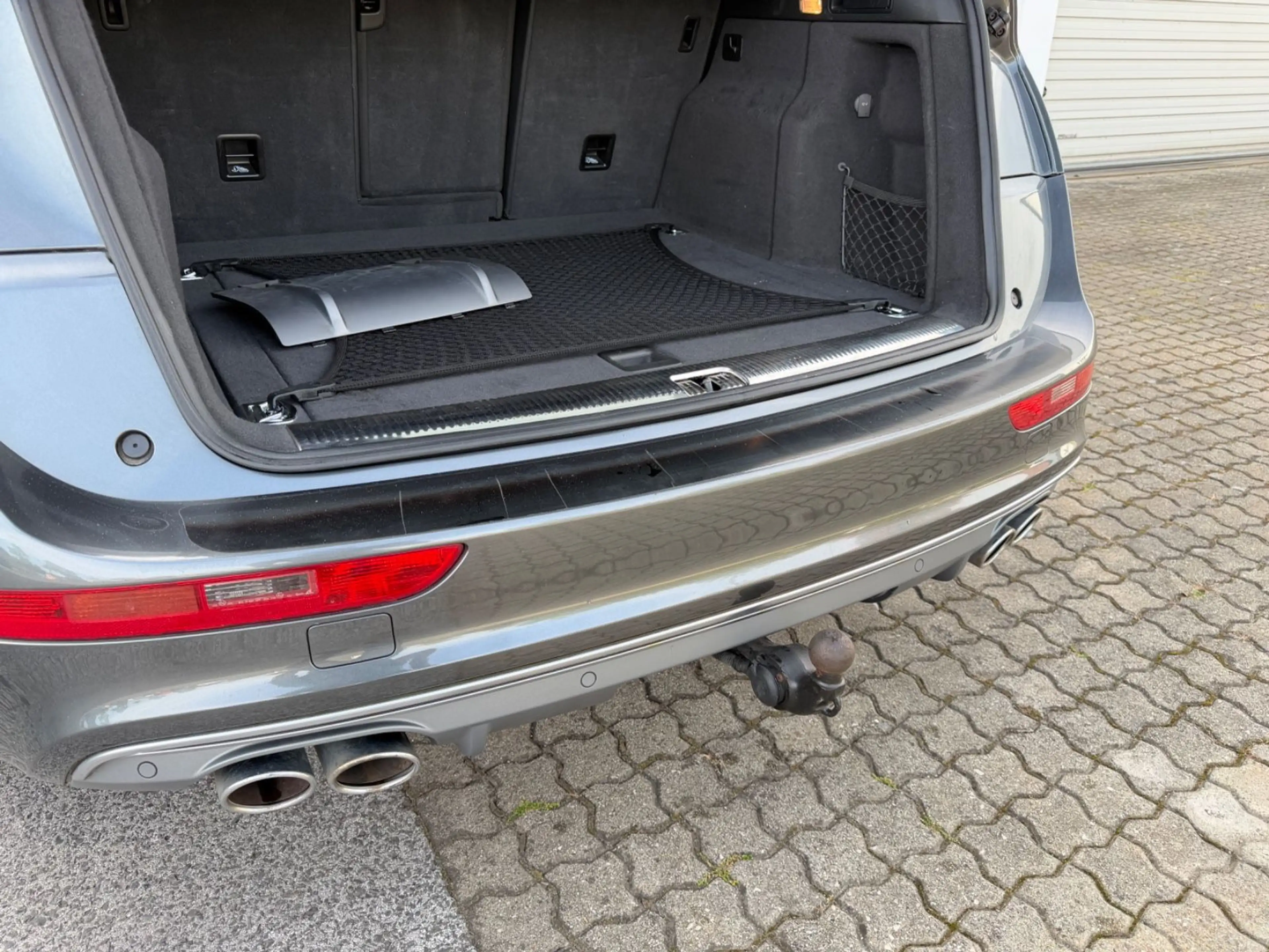 Audi SQ5 3.0 TDI competition quattro — photo 11