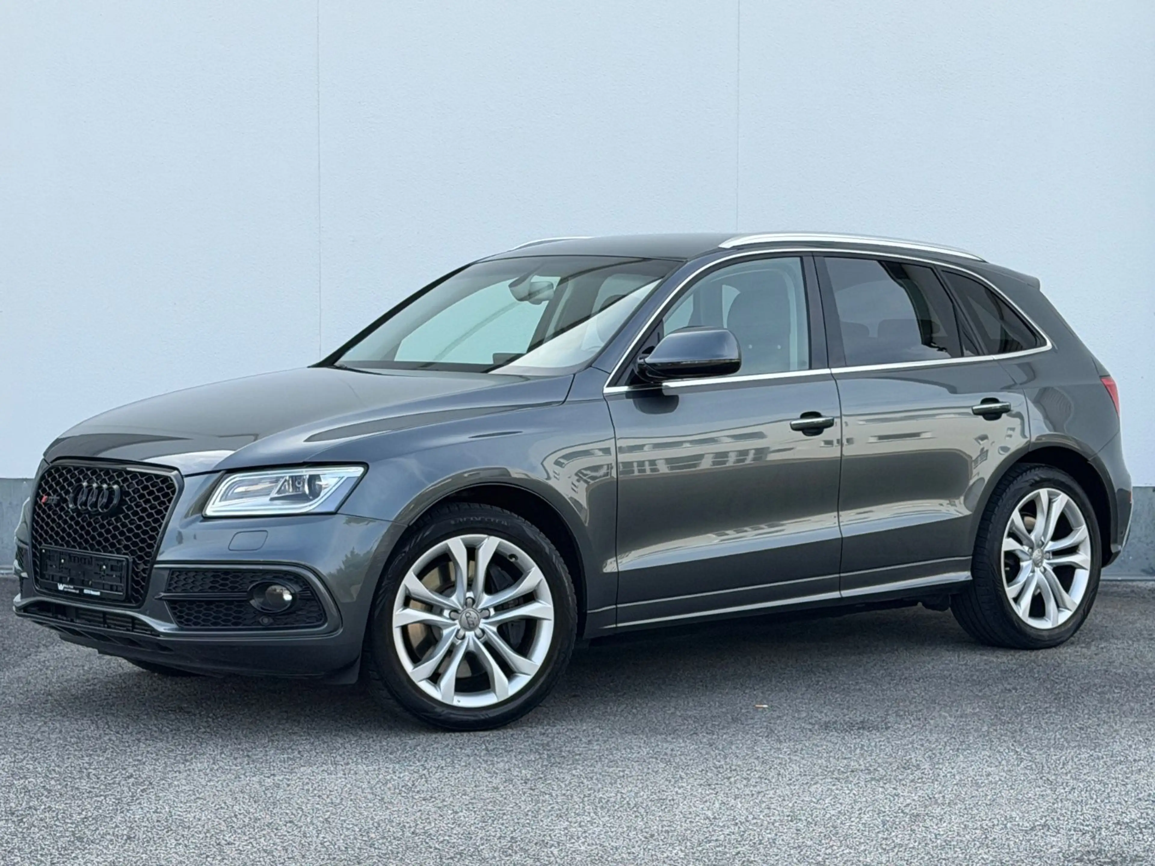 Audi SQ5 3.0 TDI competition quattro — photo 3