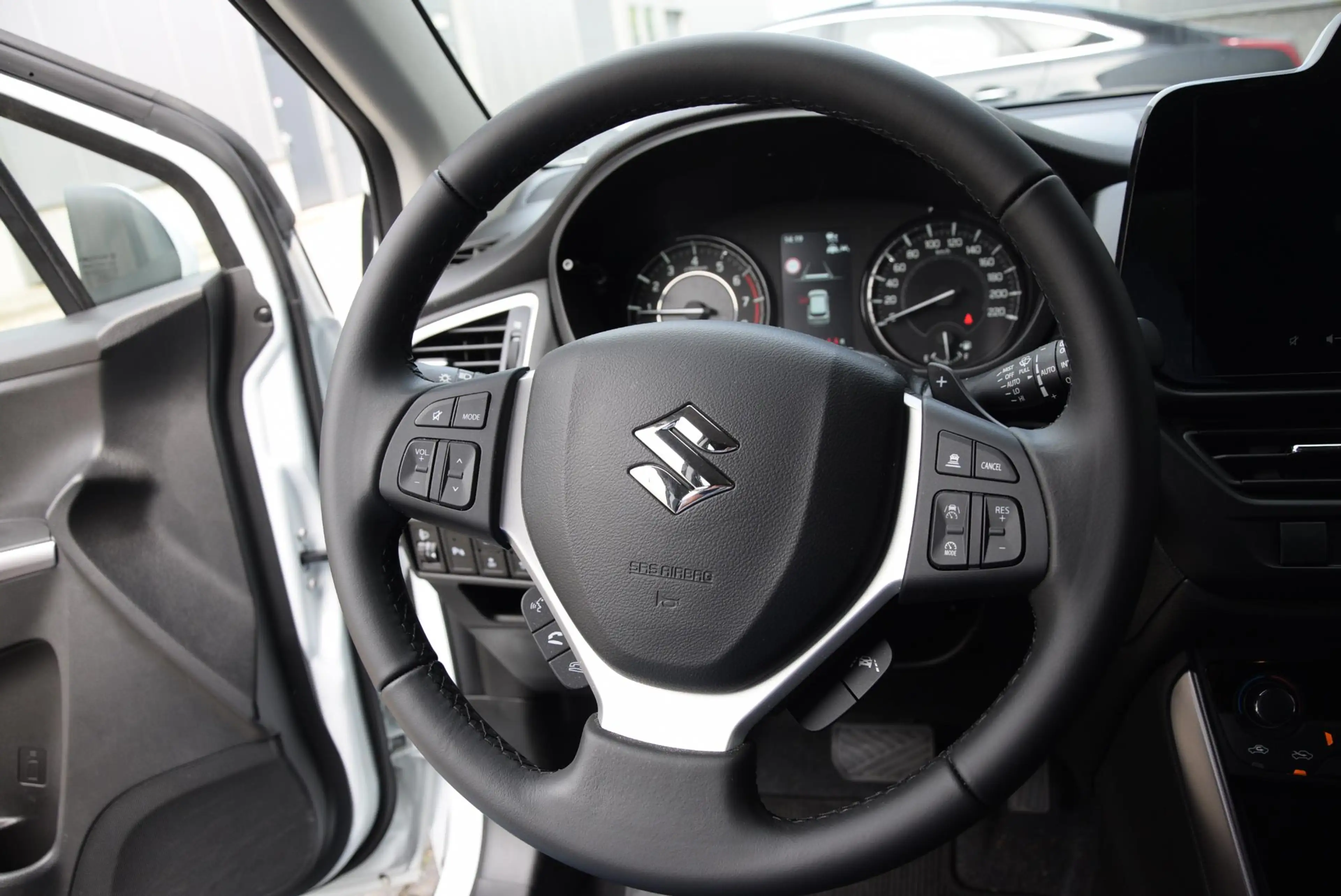 Suzuki S-Cross 1.4 Boosterjet Select Hybrid | automaat | trekhaak — photo 14