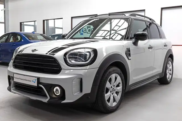 MINI Cooper D Countryman LED Navi HUD JCW Sportsitze!