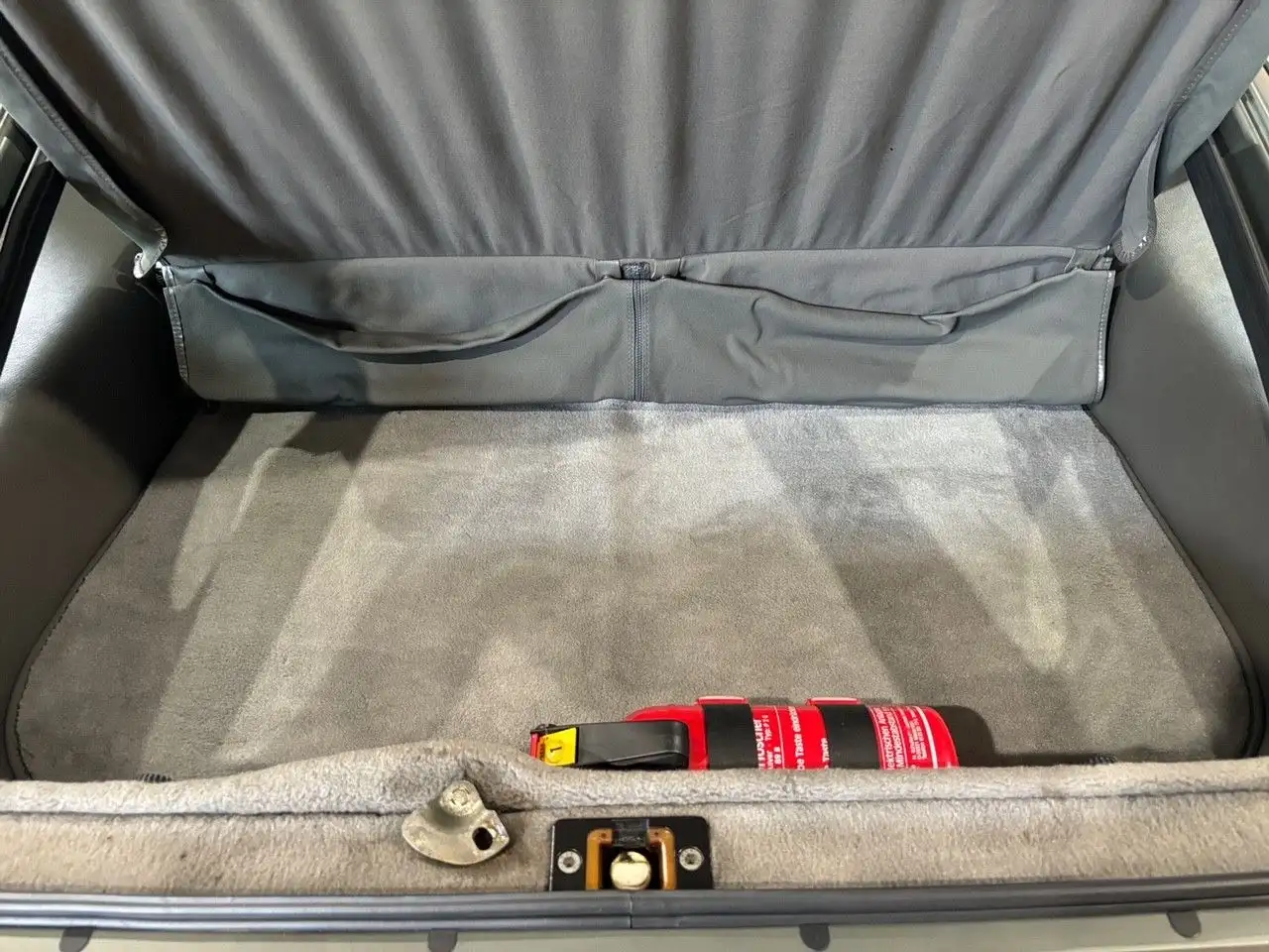 Porsche 928 S4 Felsengrün Topzustand nur 94tkm, foto 12