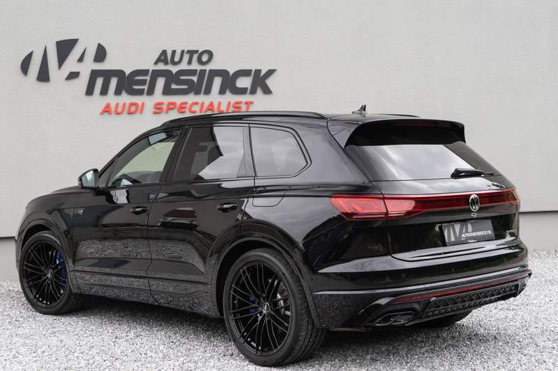 Volkswagen Touareg 3.0 TSI eHybrid 4MOTION R / Puglia/ Standkachel/ L — photo 3