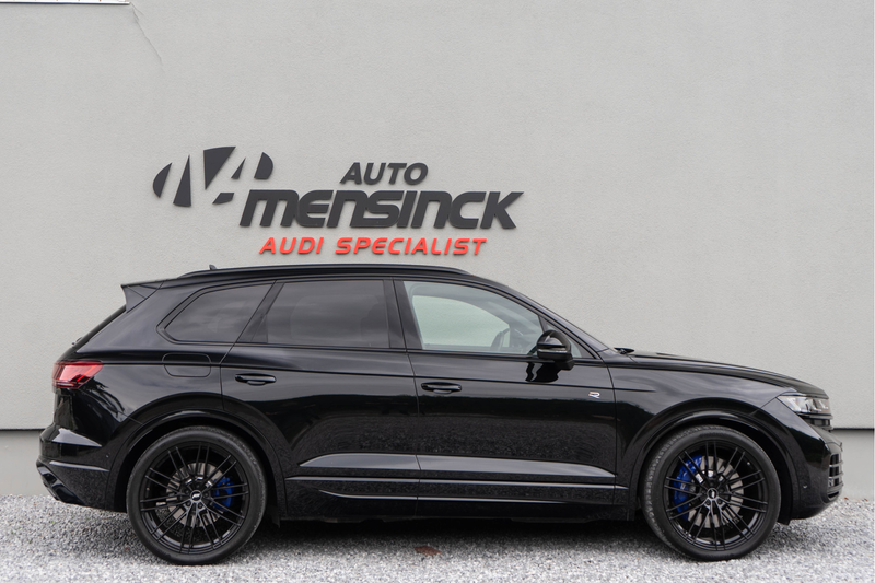Volkswagen Touareg 3.0 TSI eHybrid 4MOTION R / Puglia/ Standkachel/ L — photo 2