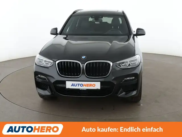 BMW X3 view 9