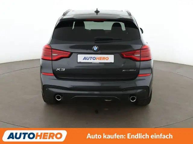 BMW X3 view 5