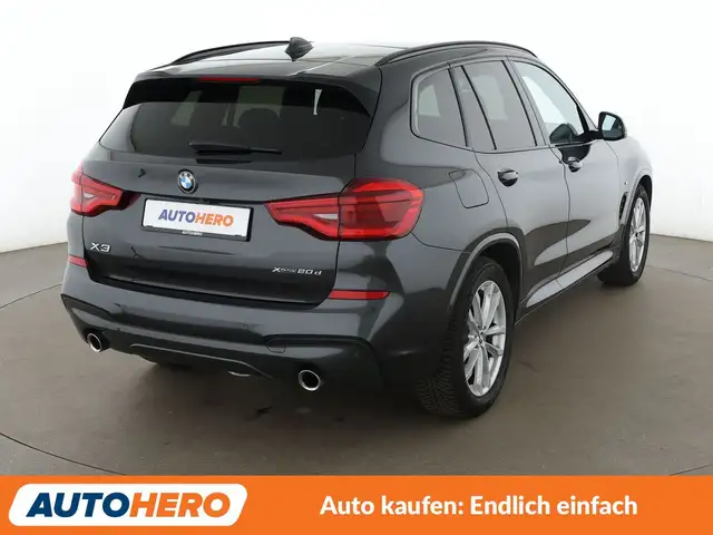 BMW X3 view 6