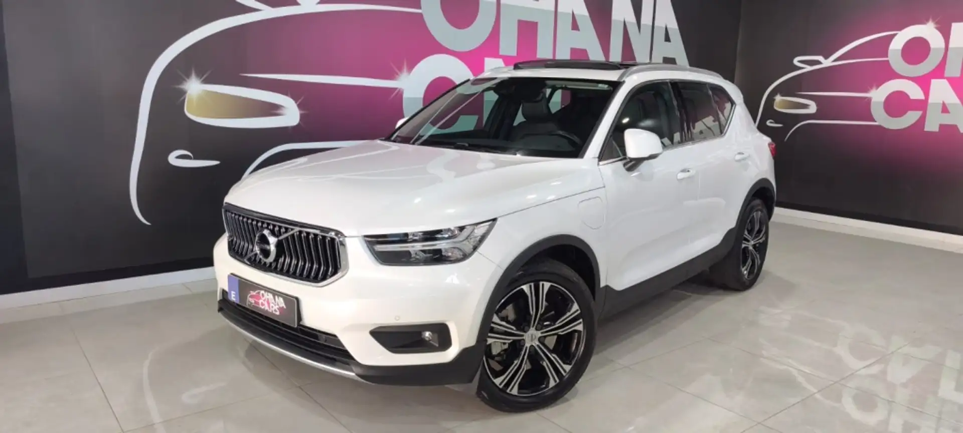 Volvo XC40 T5 Recharge R-Design Aut. Blanco - 1