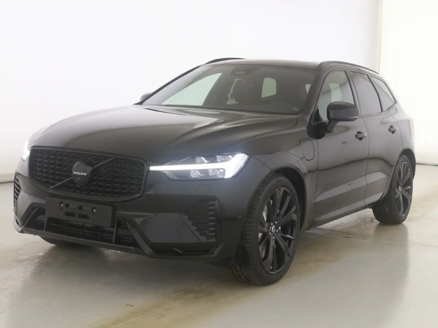 Volvo XC60 Plus Black Edition Recharge Plug-In Hybrid AWD T8 Schwarz - 1