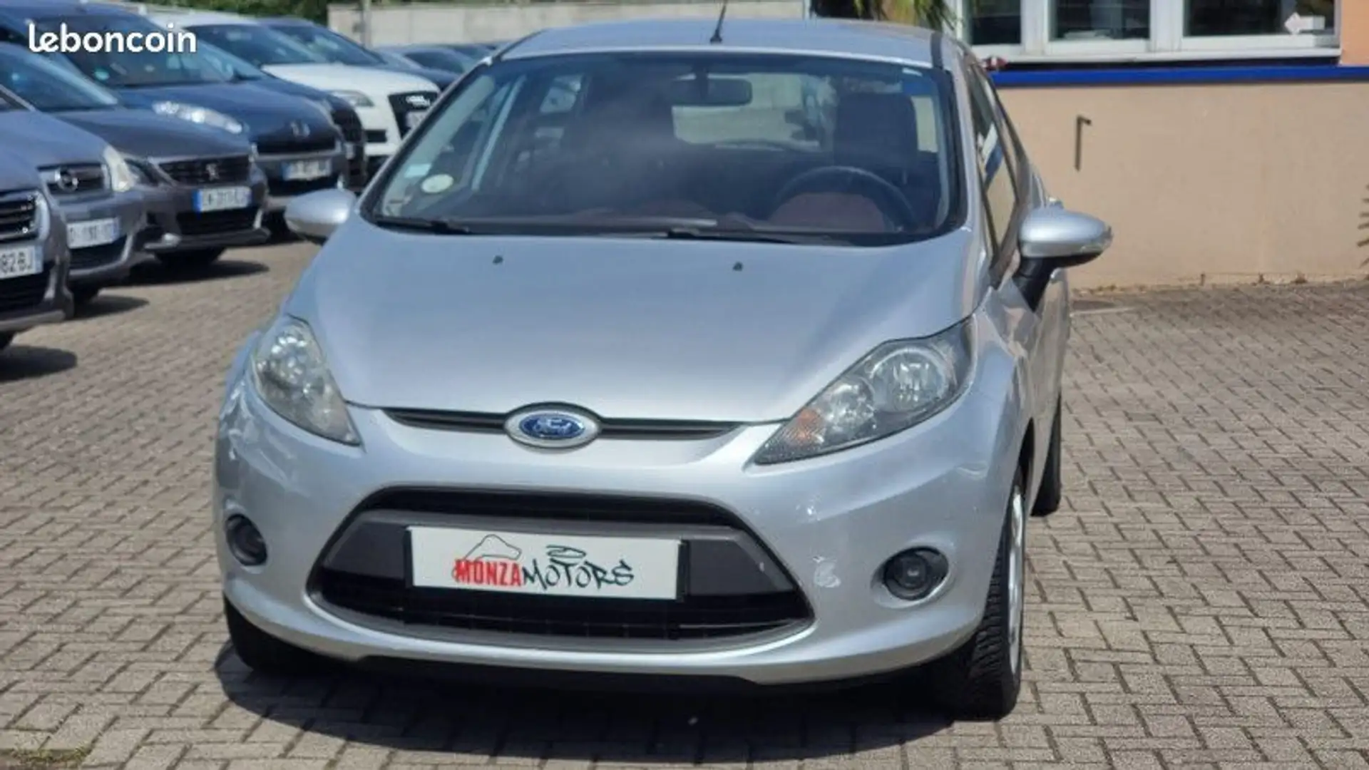 Ford Fiesta 1.4 TDCI 68CH AMBIENTE 5P Gris - 1