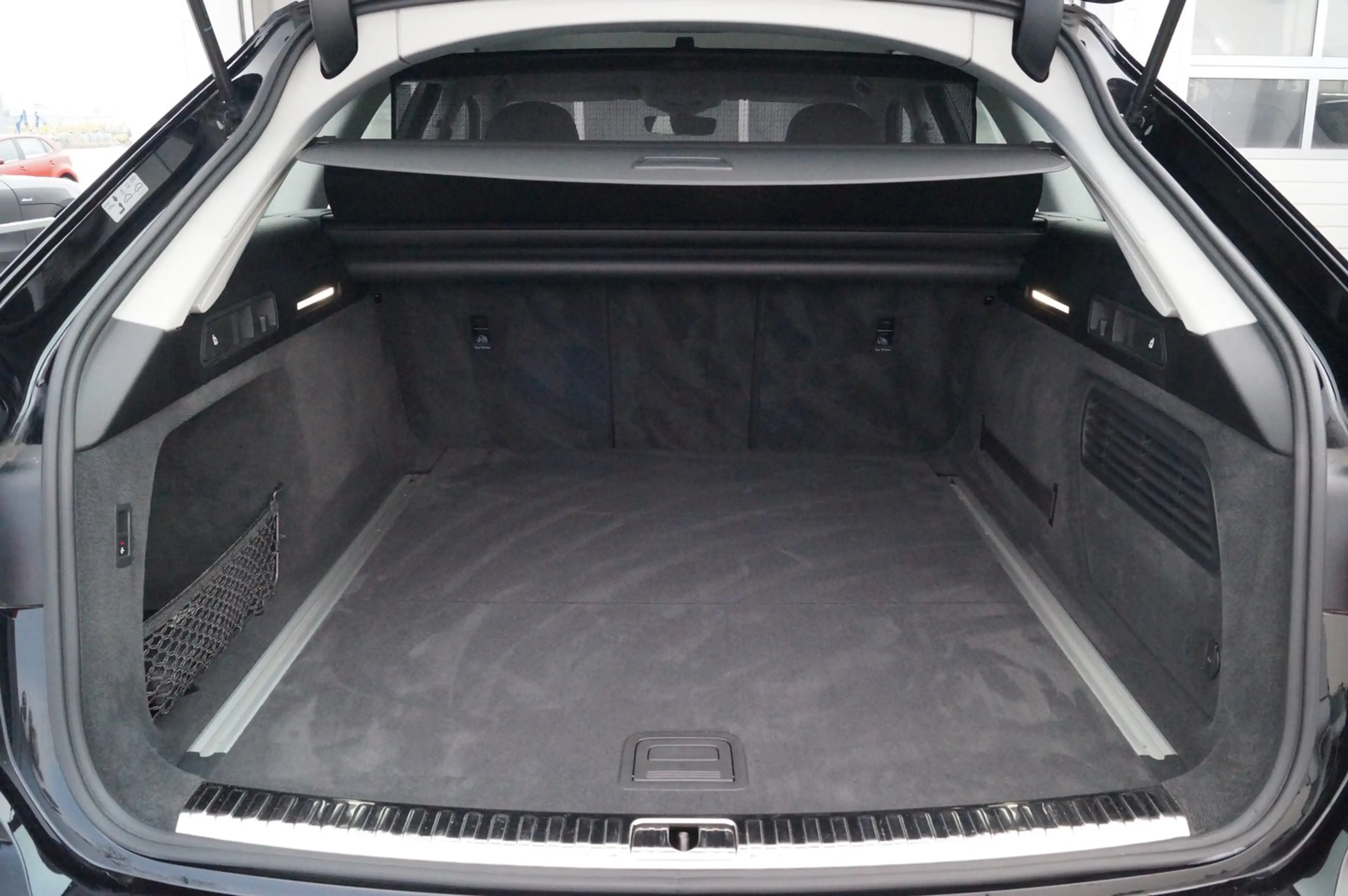 Audi A6 allroad quattro 45 TDI — photo 13