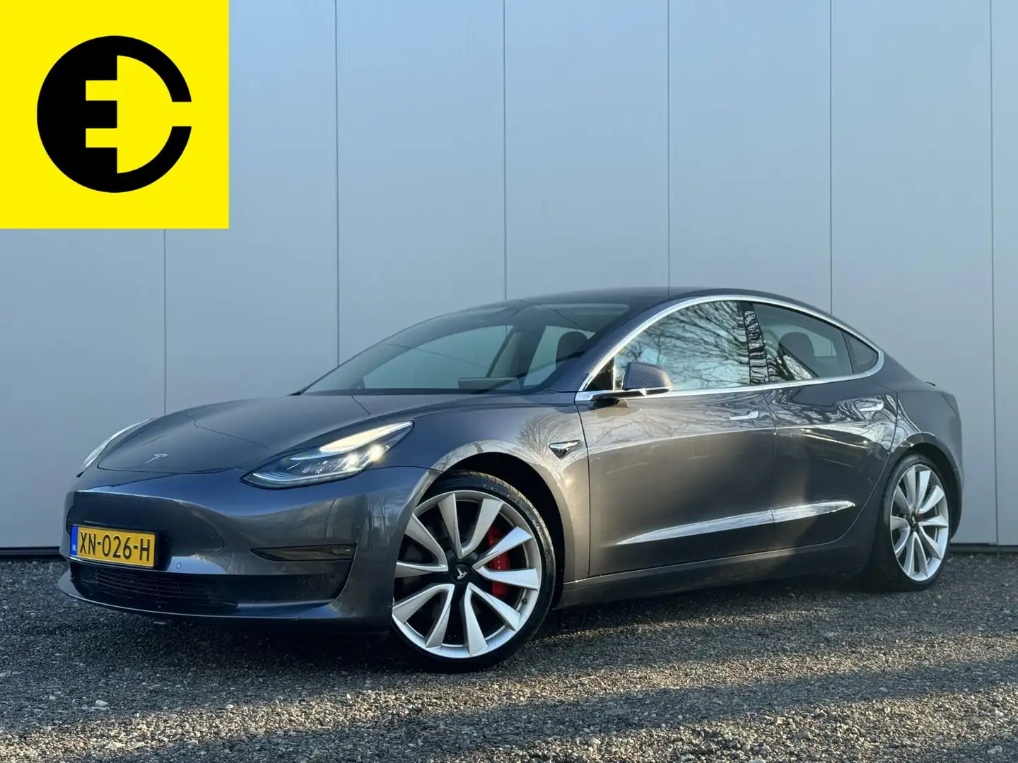 Tesla Model 3 Performance | Trekhaak* | AutoPilot | Incl. BTW Grijs - 1