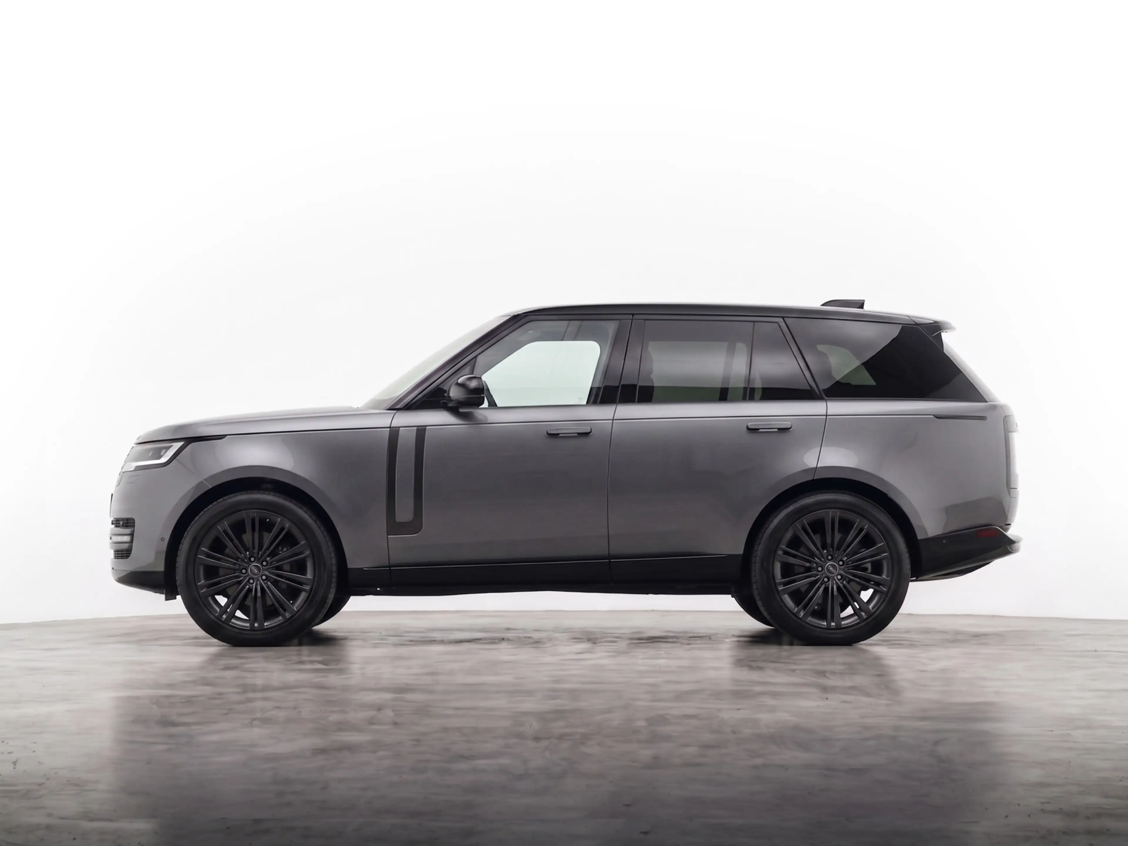 Land Rover Range Rover 3.0 P460e HSE PHEV NP € 177.614 / 22 Inch LM / Pan — photo 4