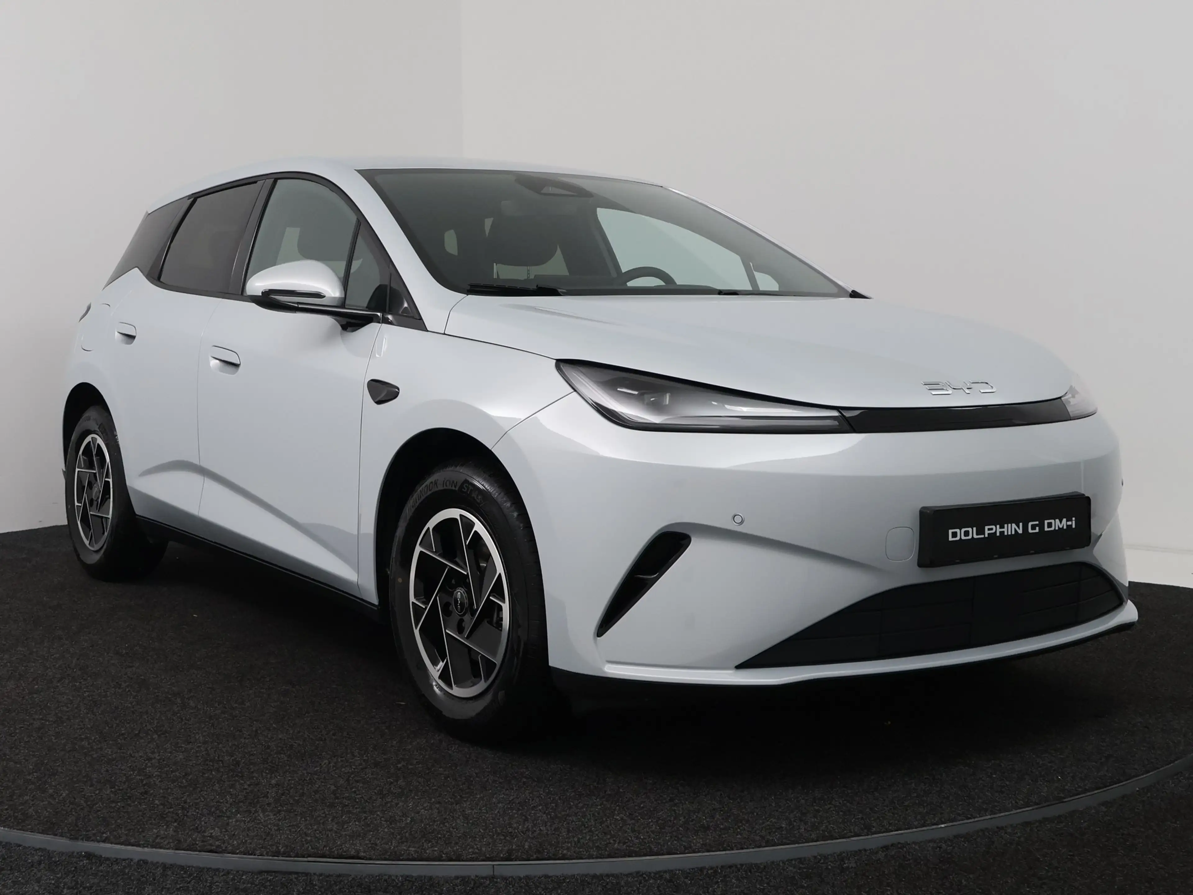 BYD Dolphin G 1.5 DM-i Boost | 100% Nieuw & Origineel Nederlands — photo 15