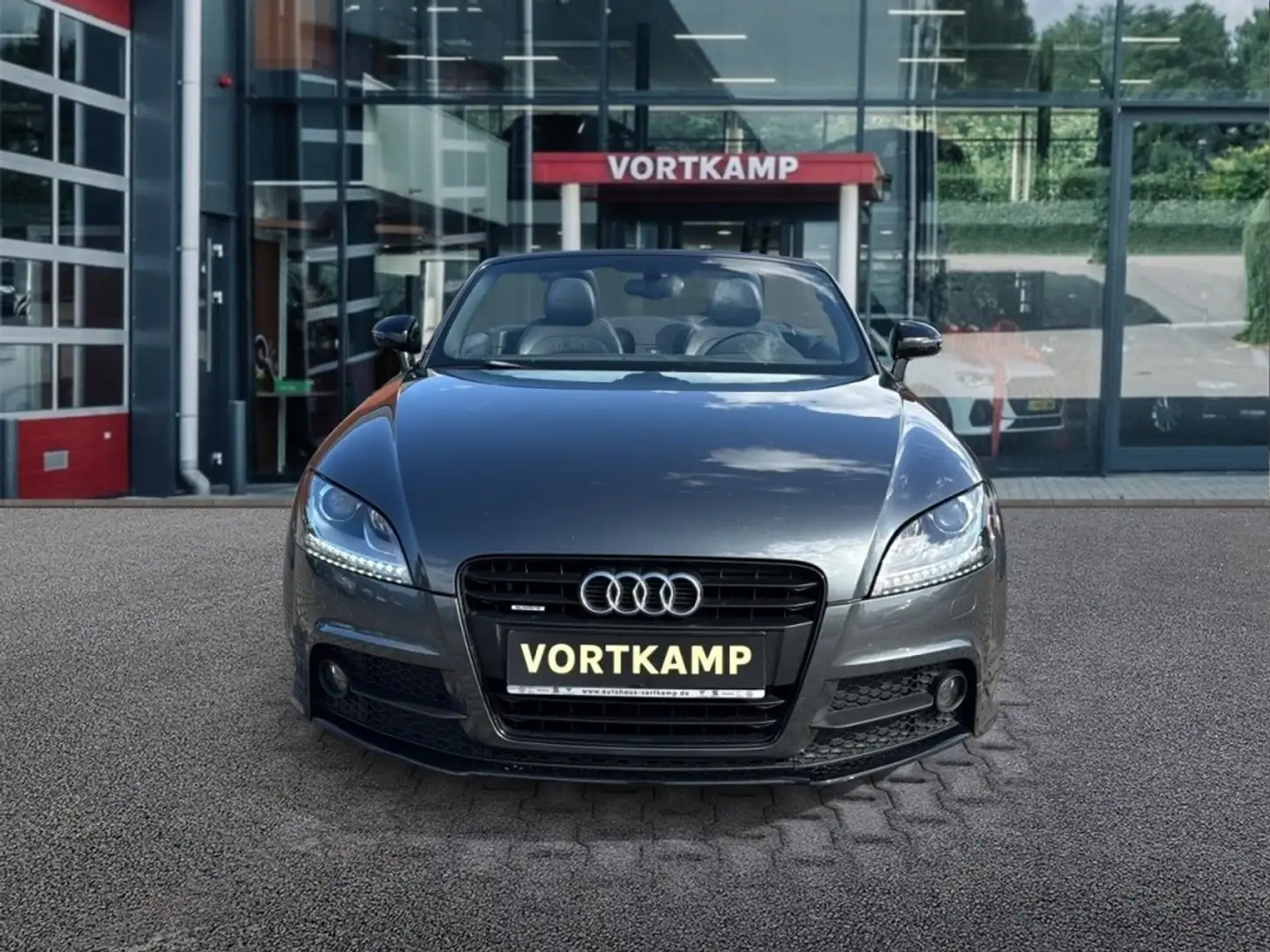 Audi TT 2.0 TFSI S-TRONIC ROADSTER QUATTRO S-LINE Grau - 2