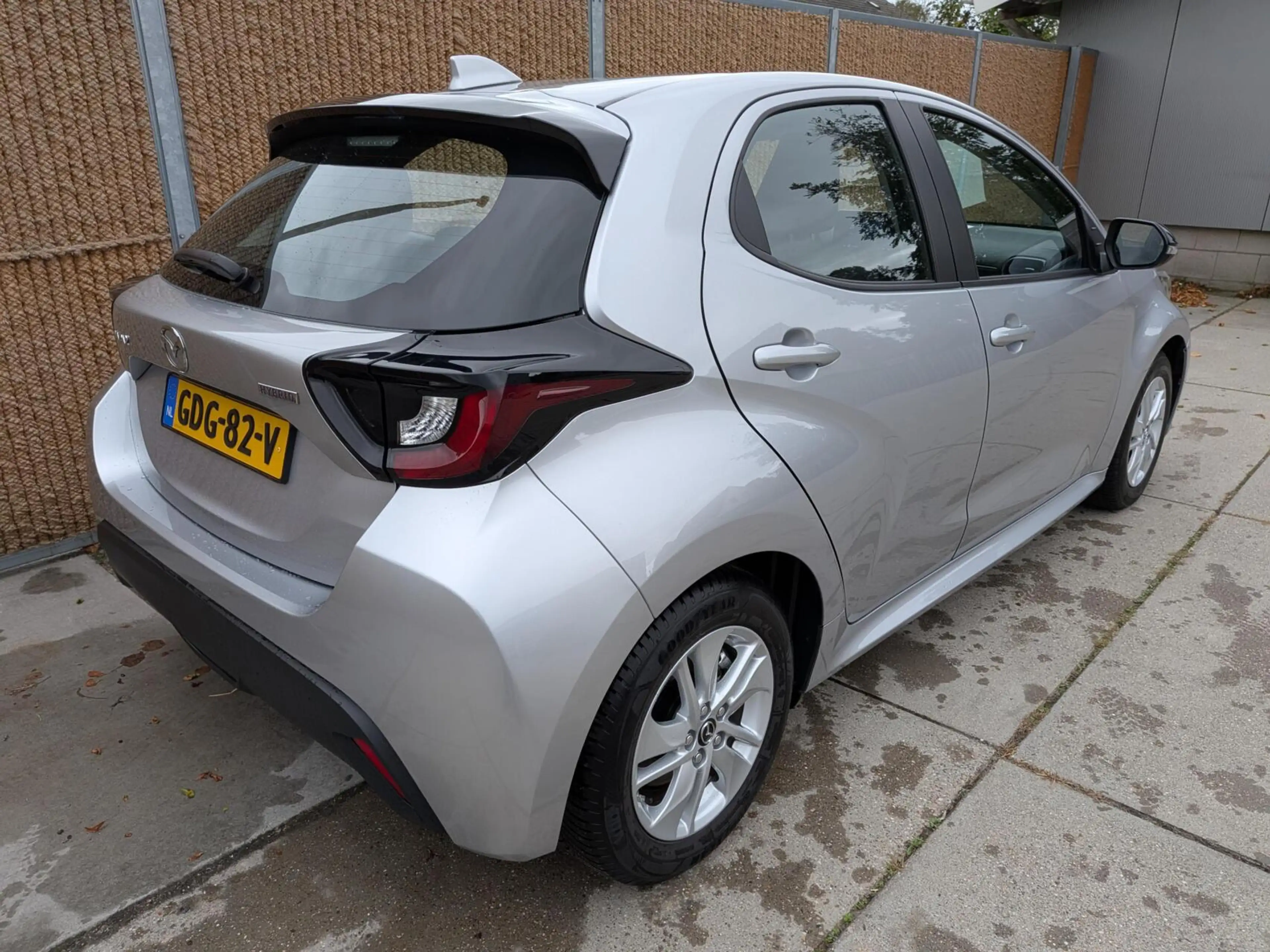Mazda 2 Hybrid 1.5 Centre-line — photo 2