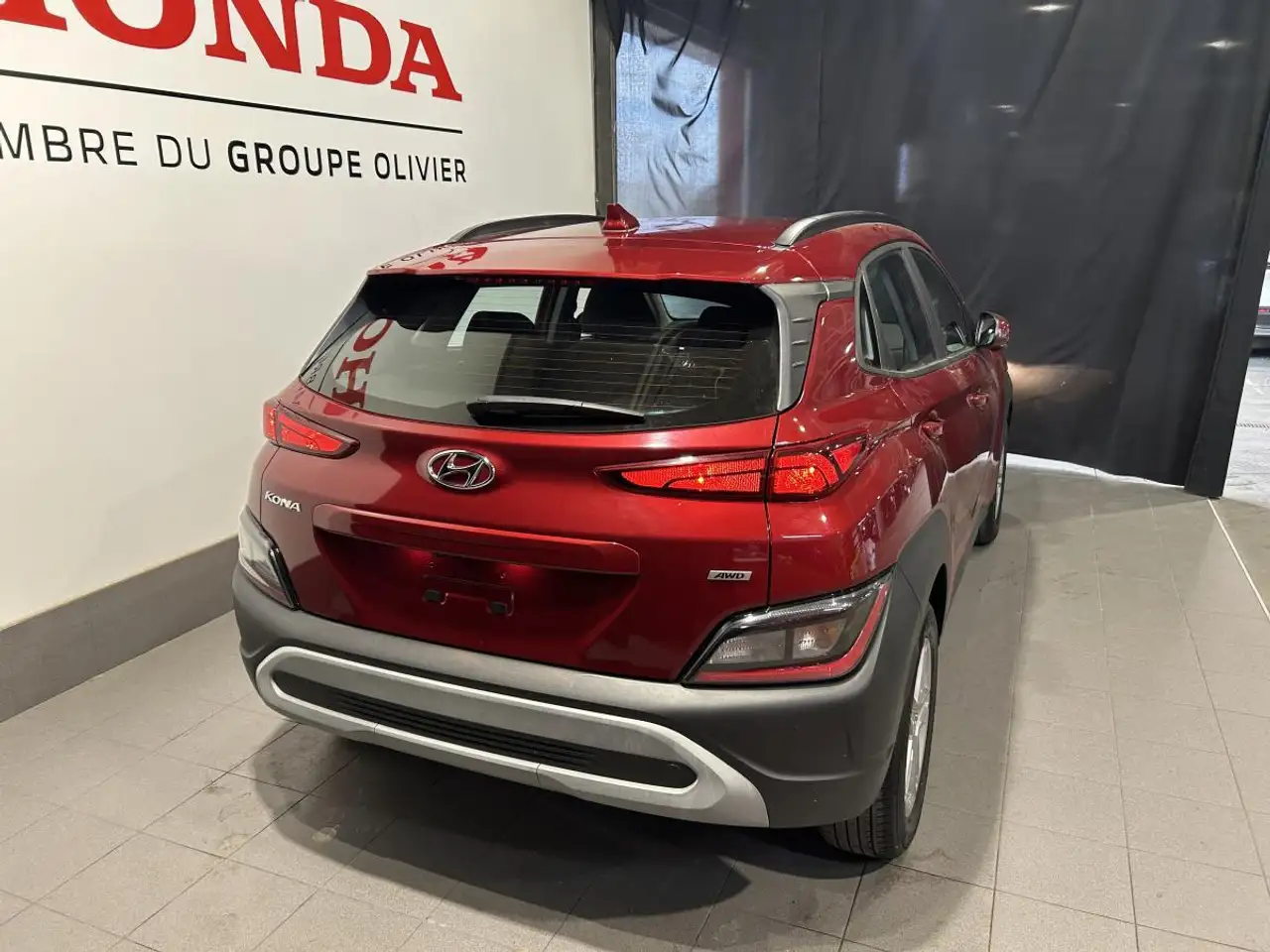 Hyundai KONA снимка Hyundai KONA