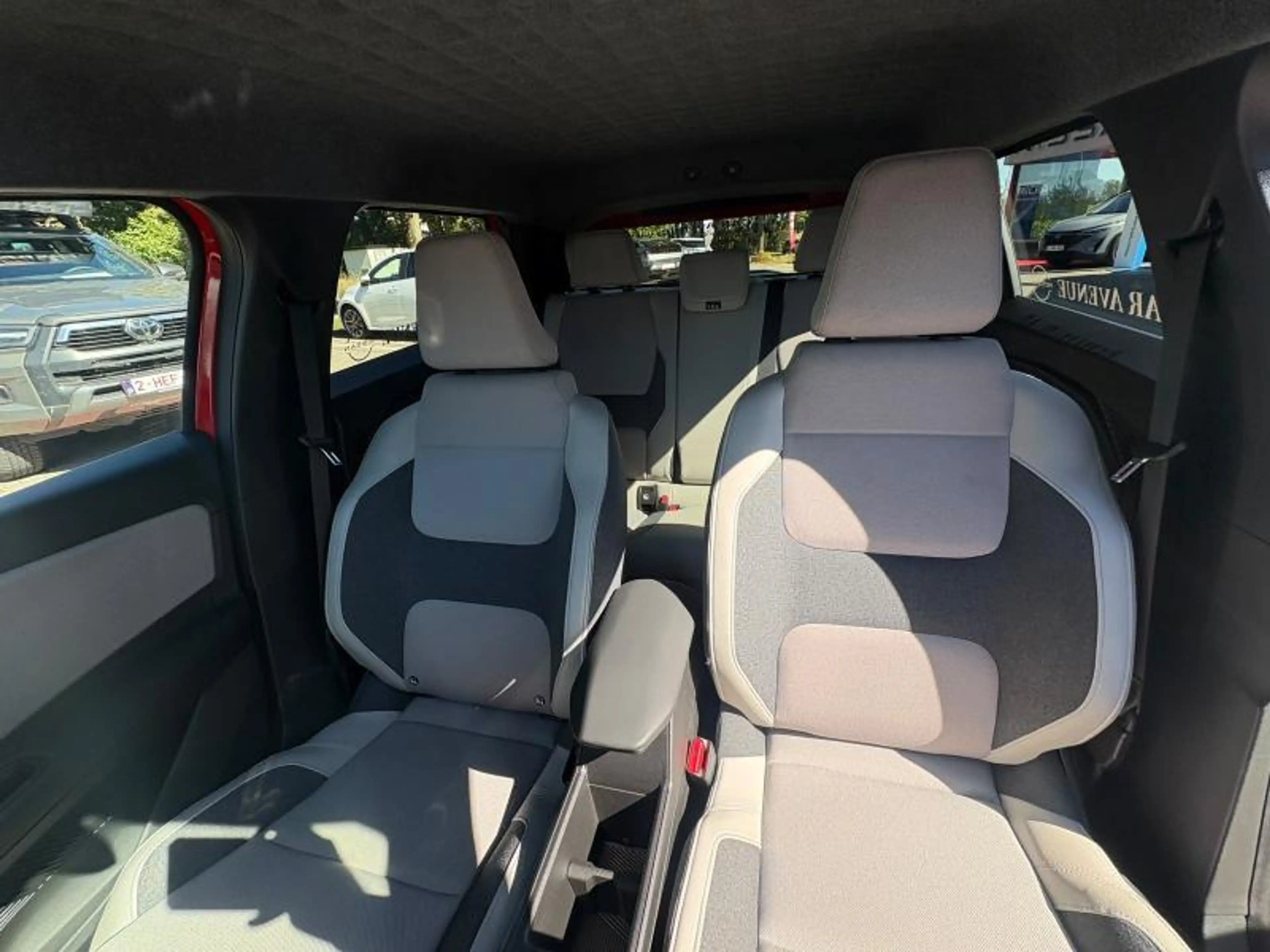 Nissan Micra 52 KWH EVOLVE  18 — photo 10
