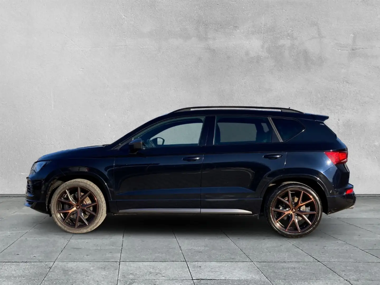CUPRA Ateca 4DRIVE 2.0 TSI 300PS 4Drive DSG PANO+AHZV+LED+SHZ+ Schwarz - 2