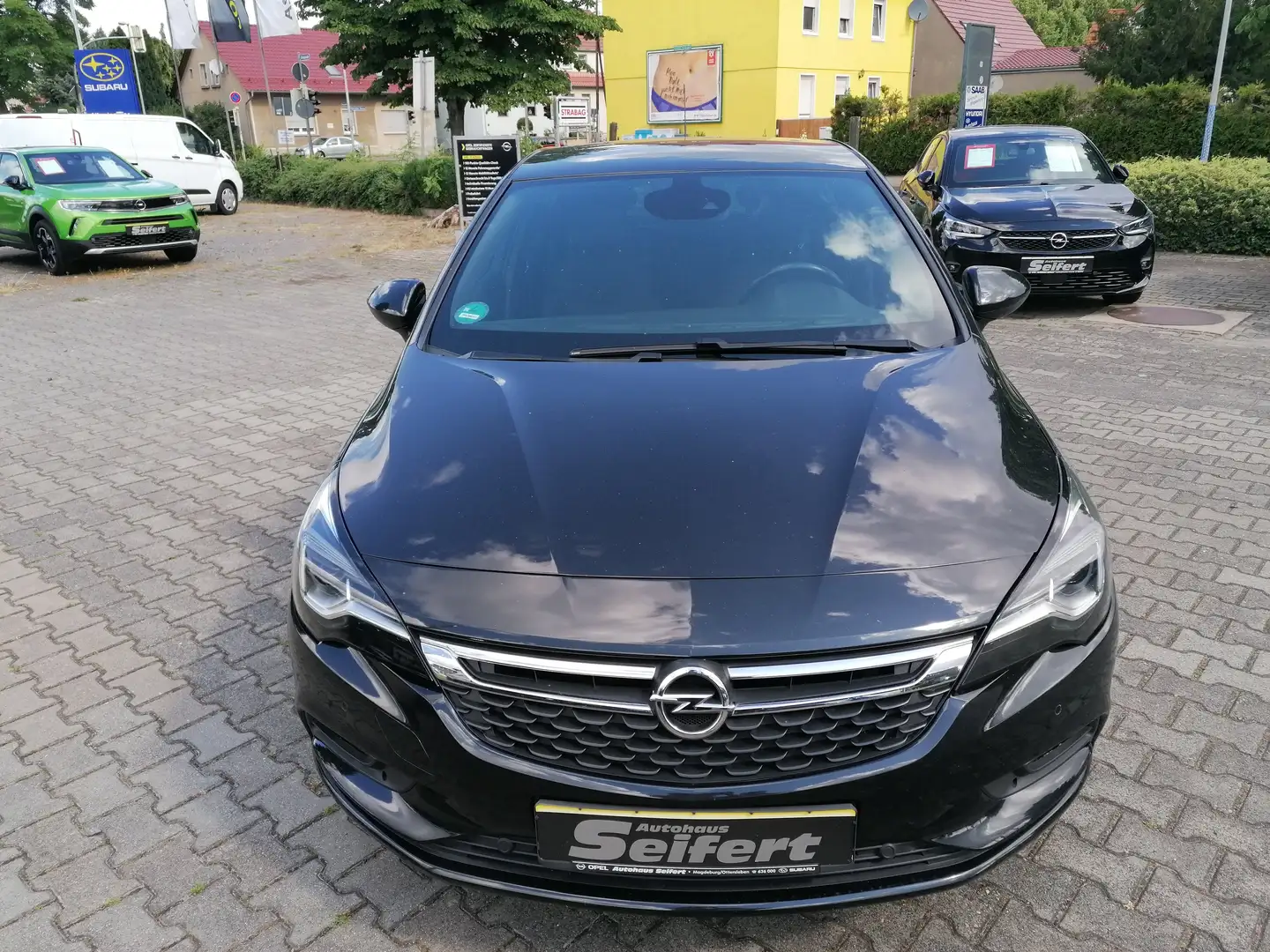 Opel Astra Dynamic S/S K Lim. 5tg. 1.4 Turbo Schwarz - 1